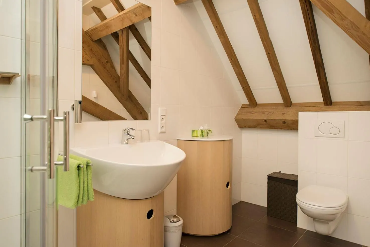 Bathroom in Hoevehotel 'Hof Christina'