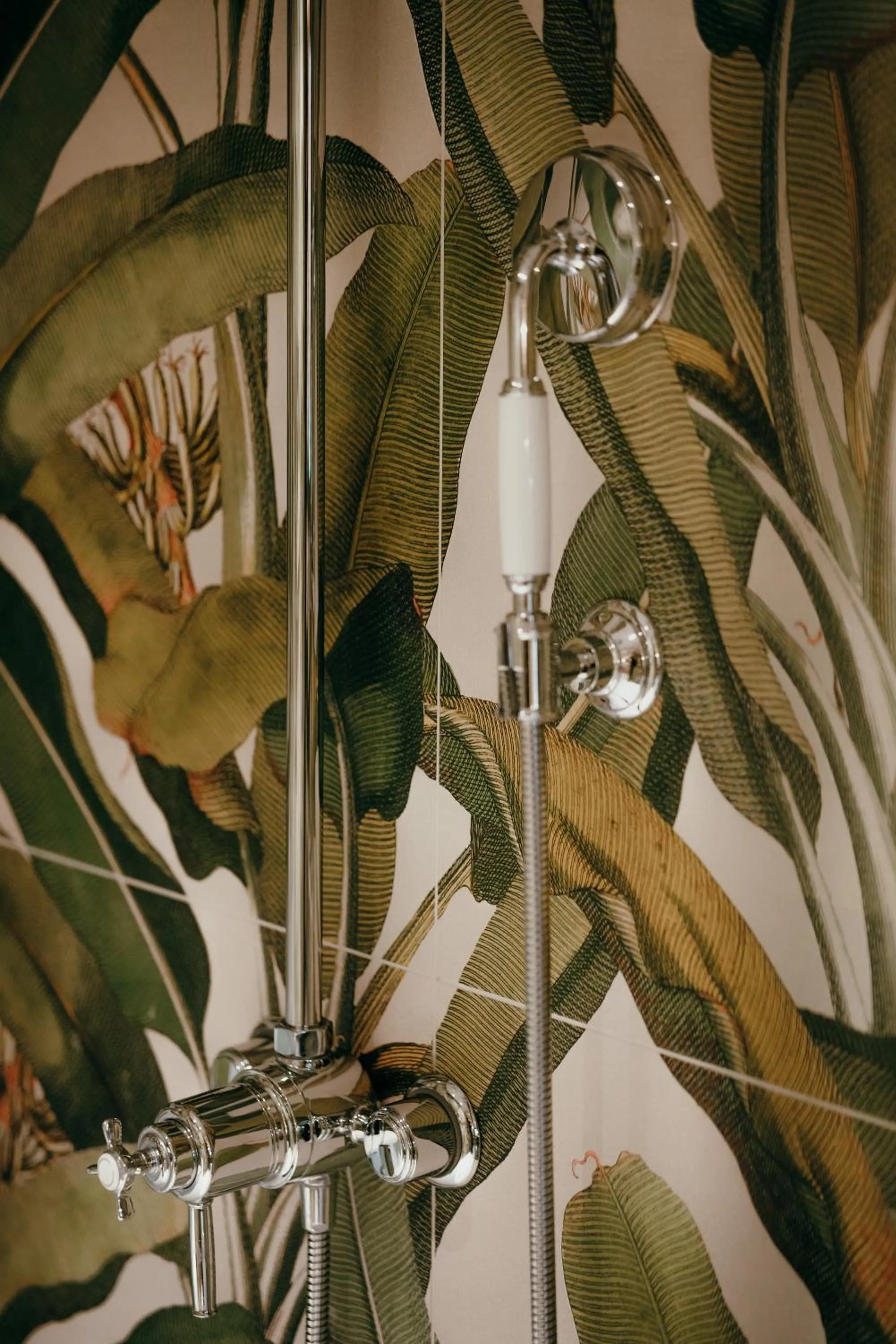 Shower in Ermitage de l'Oasis & Spa - Cannes Mandelieu