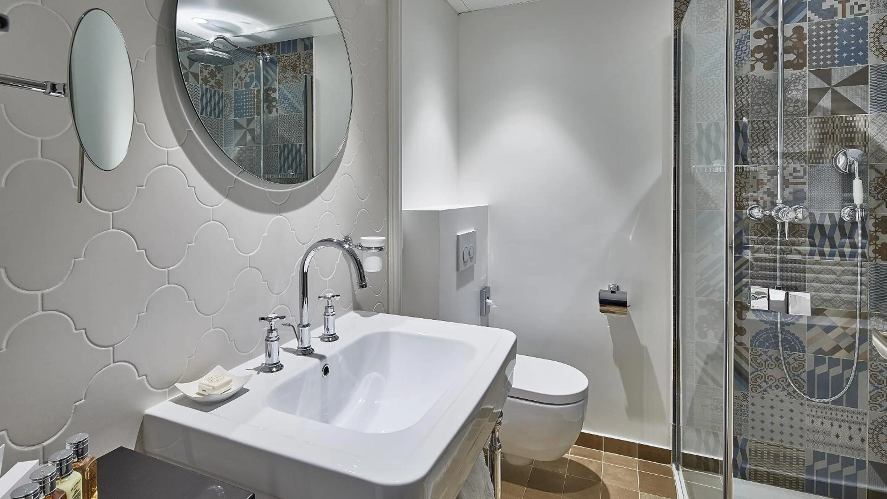 Bathroom in Ermitage de l'Oasis & Spa - Cannes Mandelieu