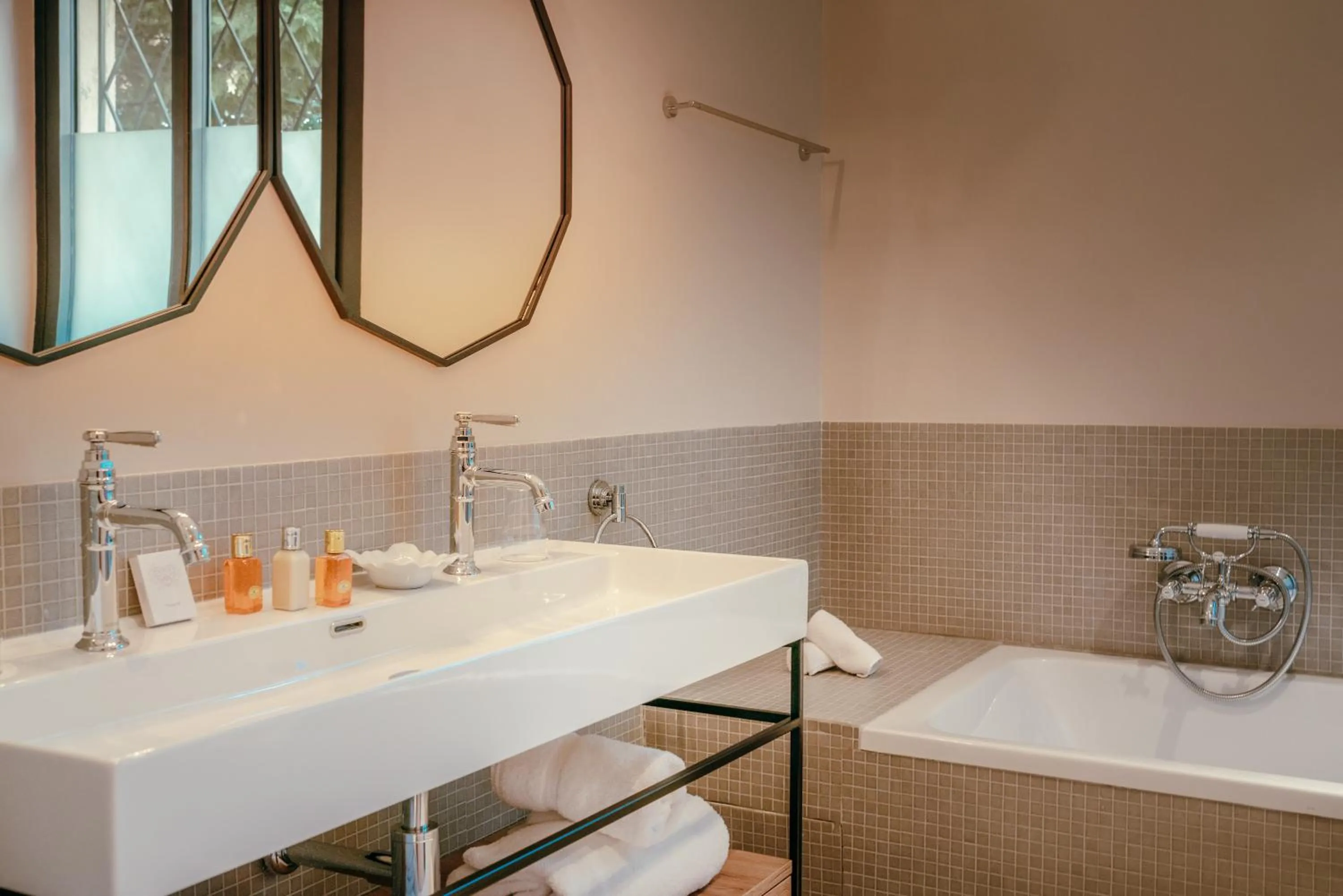 Bathroom in Ermitage de l'Oasis & Spa - Cannes Mandelieu