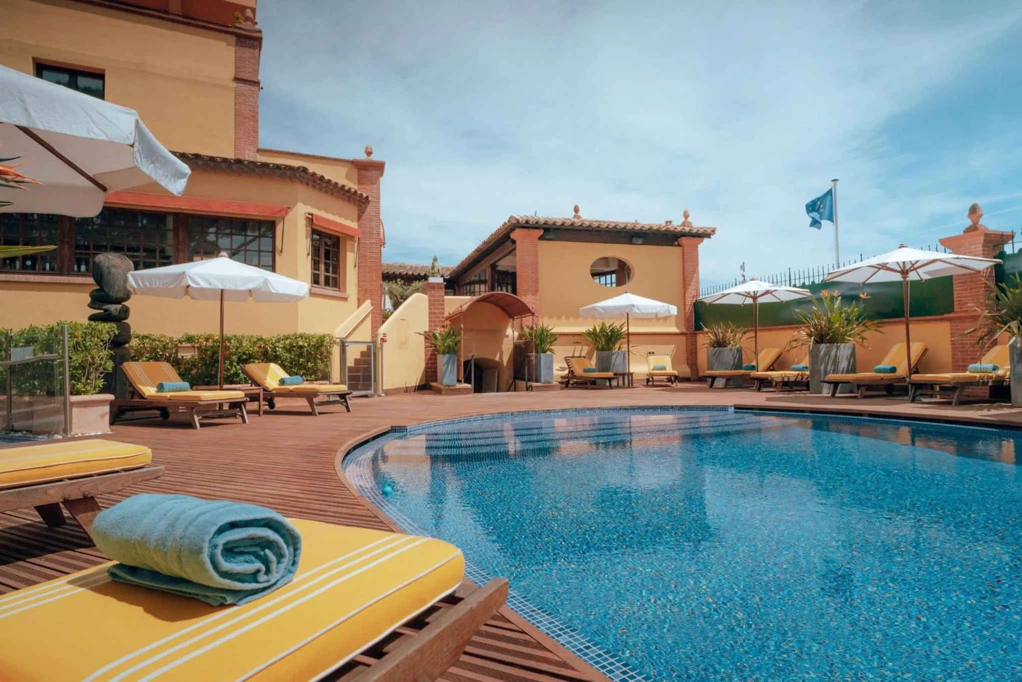 Swimming pool in Ermitage de l'Oasis & Spa - Cannes Mandelieu