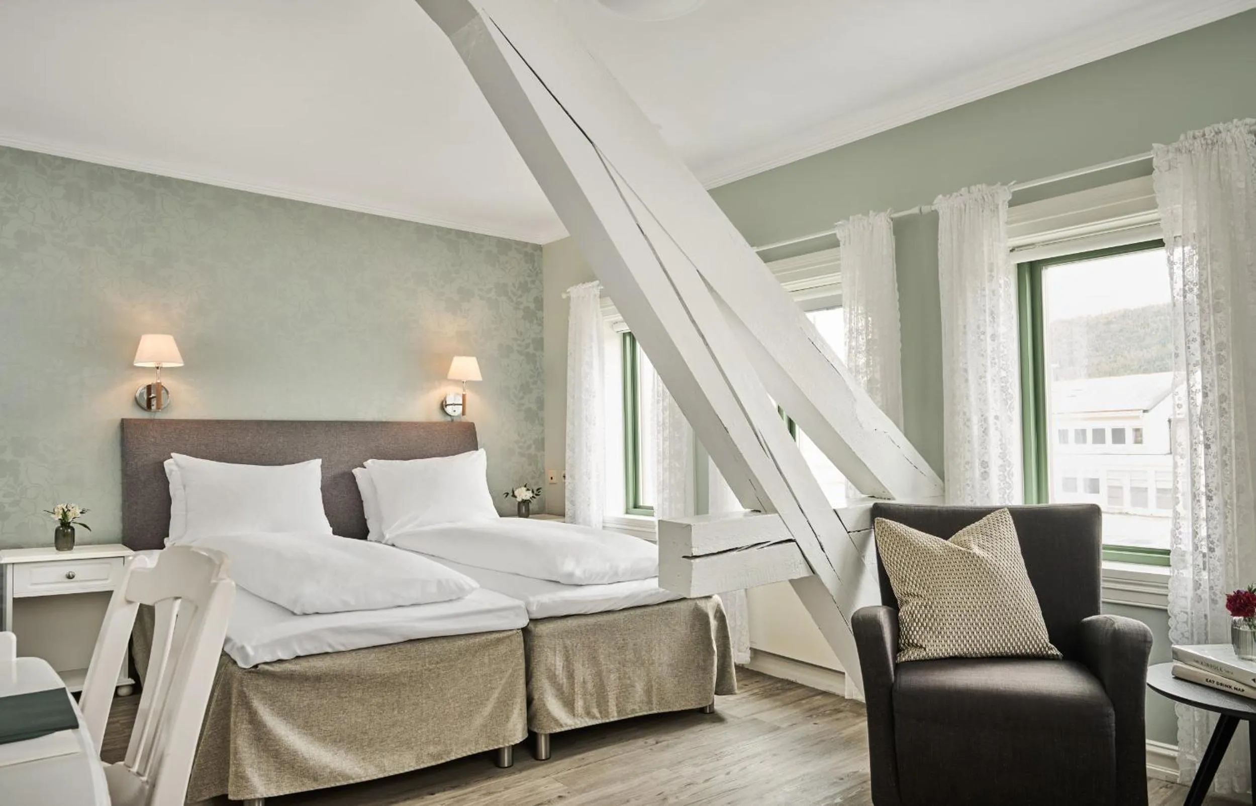 Bed in Fru Haugans Hotel