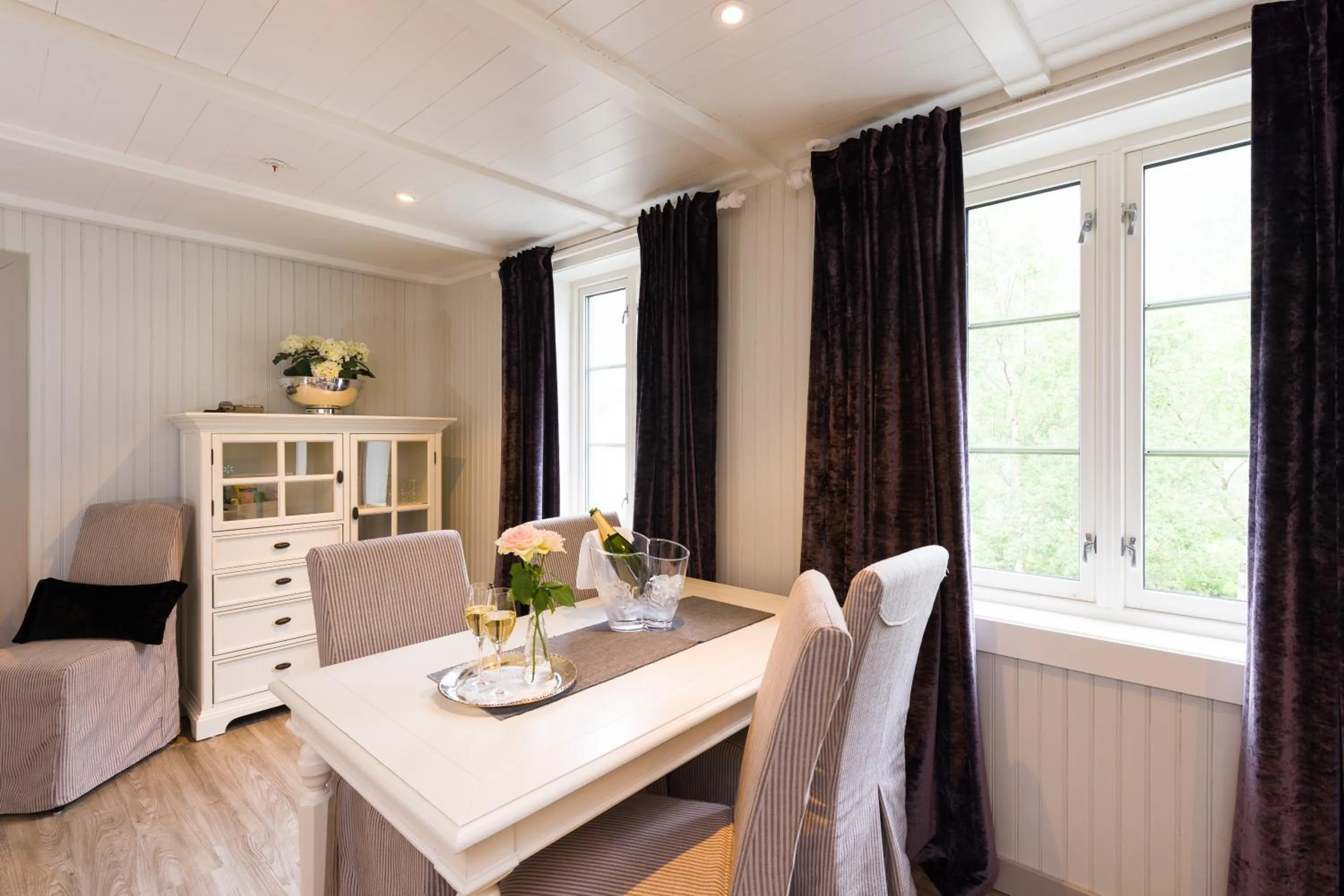 Day in Fru Haugans Hotel