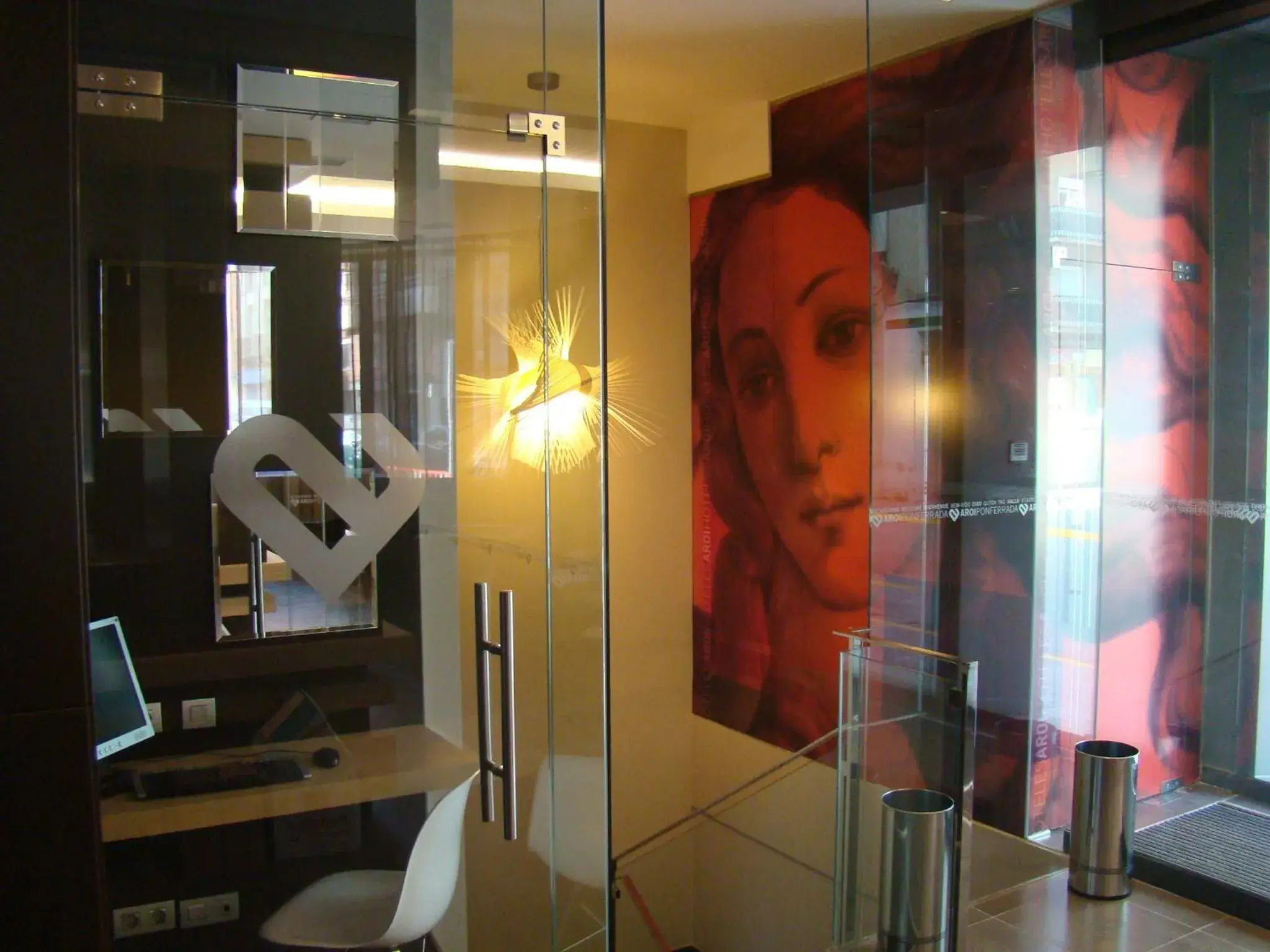 Lobby or reception in Hotel Aroi Ponferrada Lobby or reception in Hotel Aroi Ponferrada