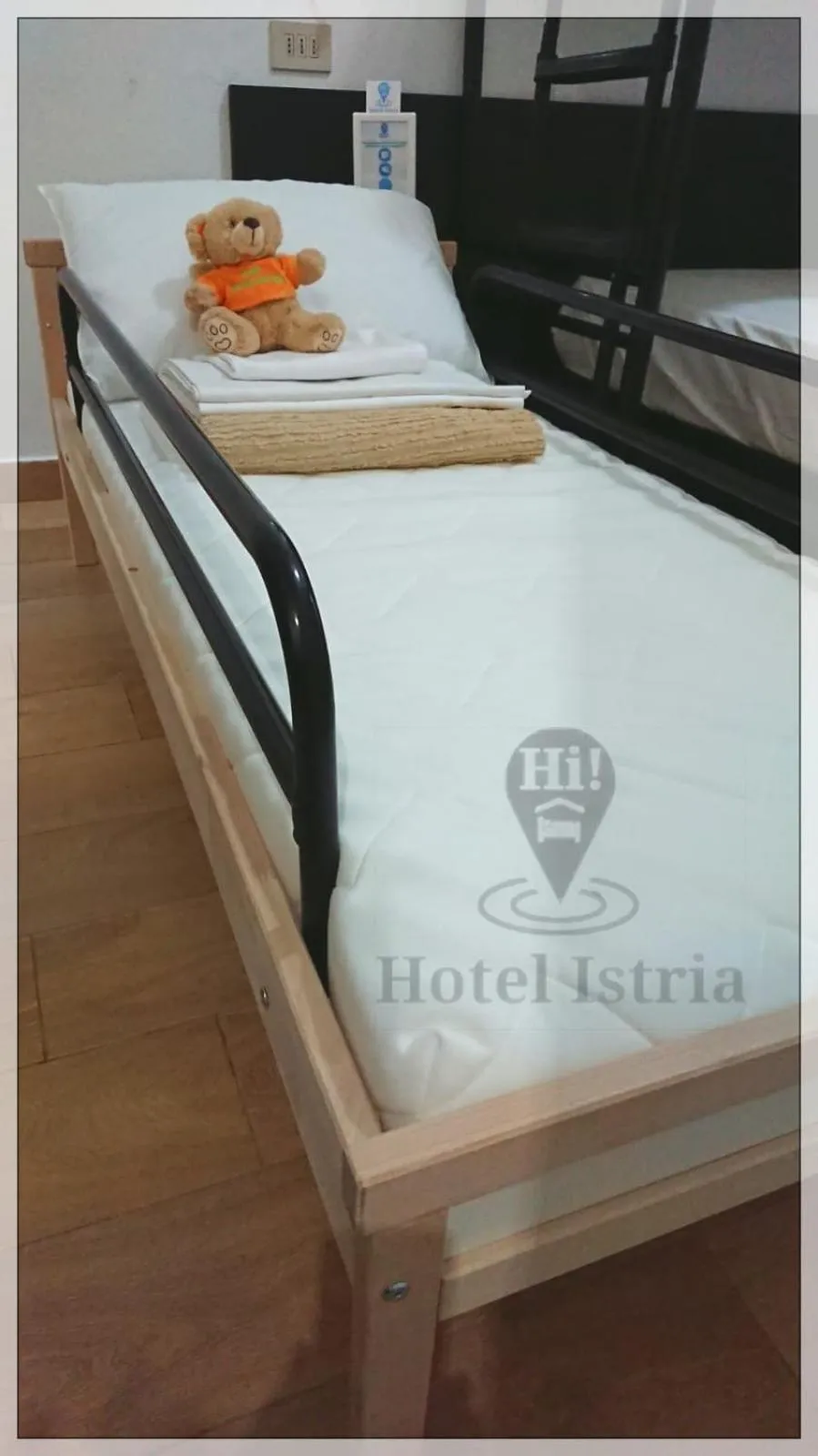 Bed in Hotel Istria