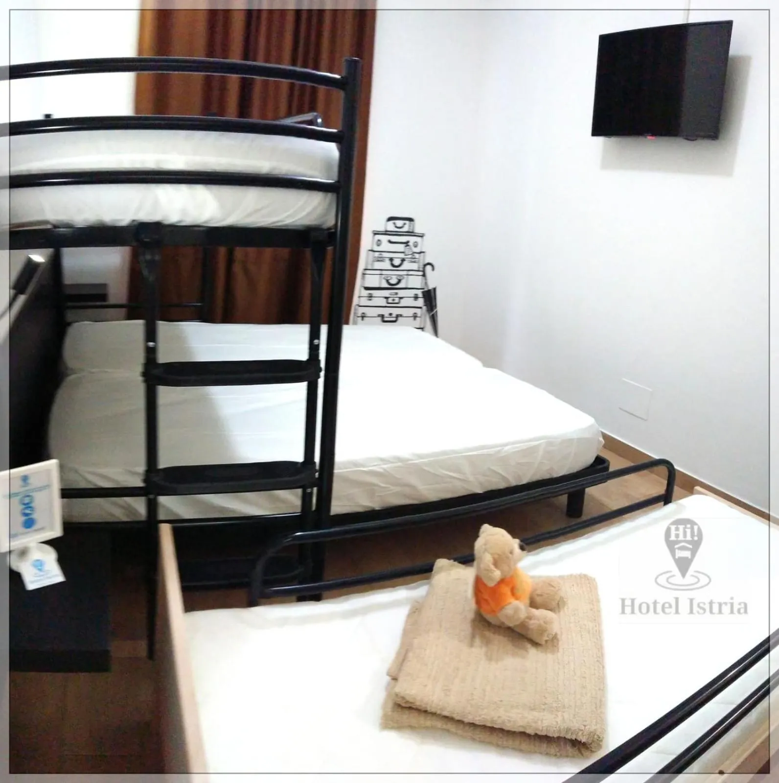 bunk bed, Bed in Hotel Istria