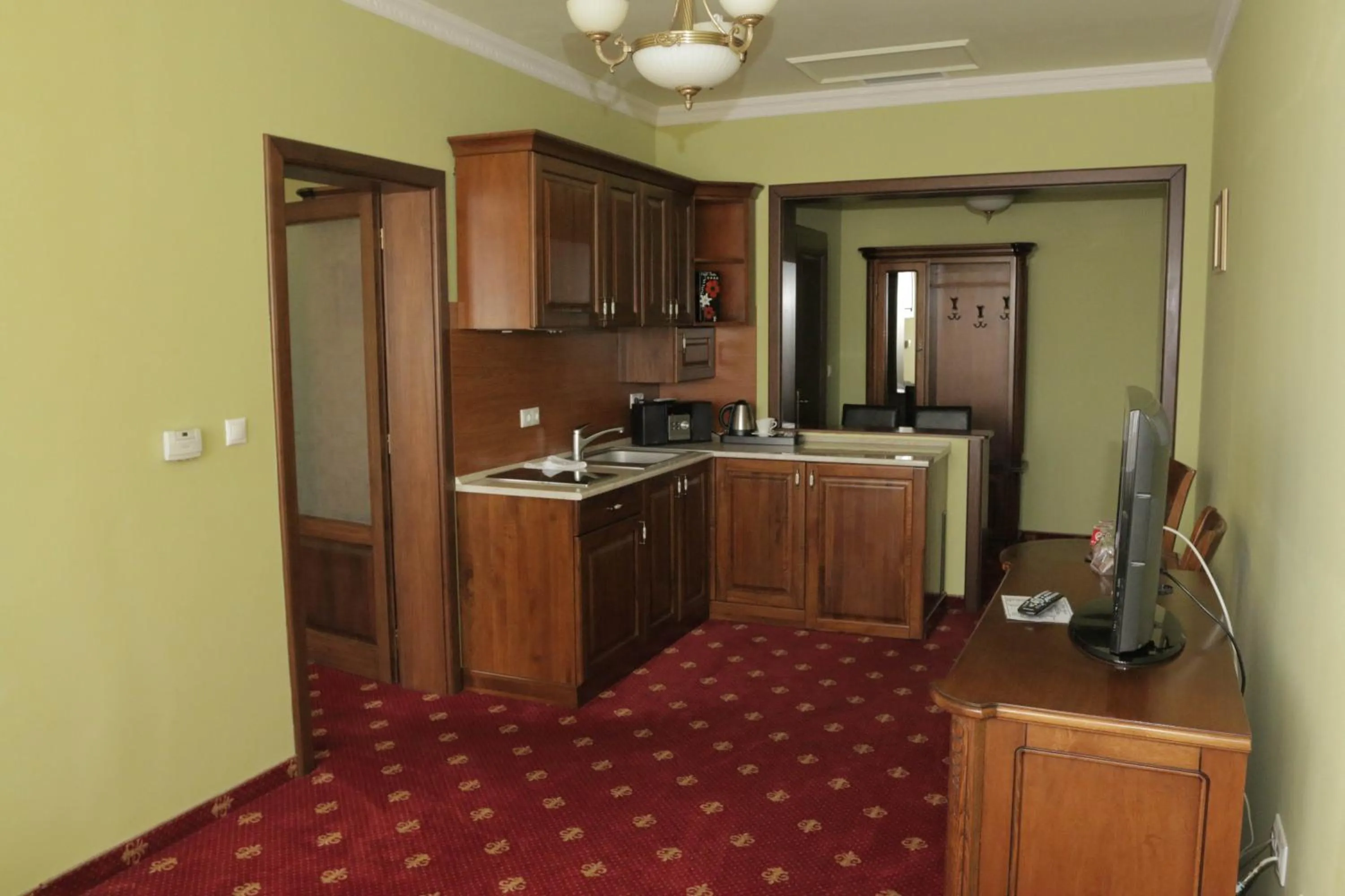 Kitchen or kitchenette in Hotel Slavia