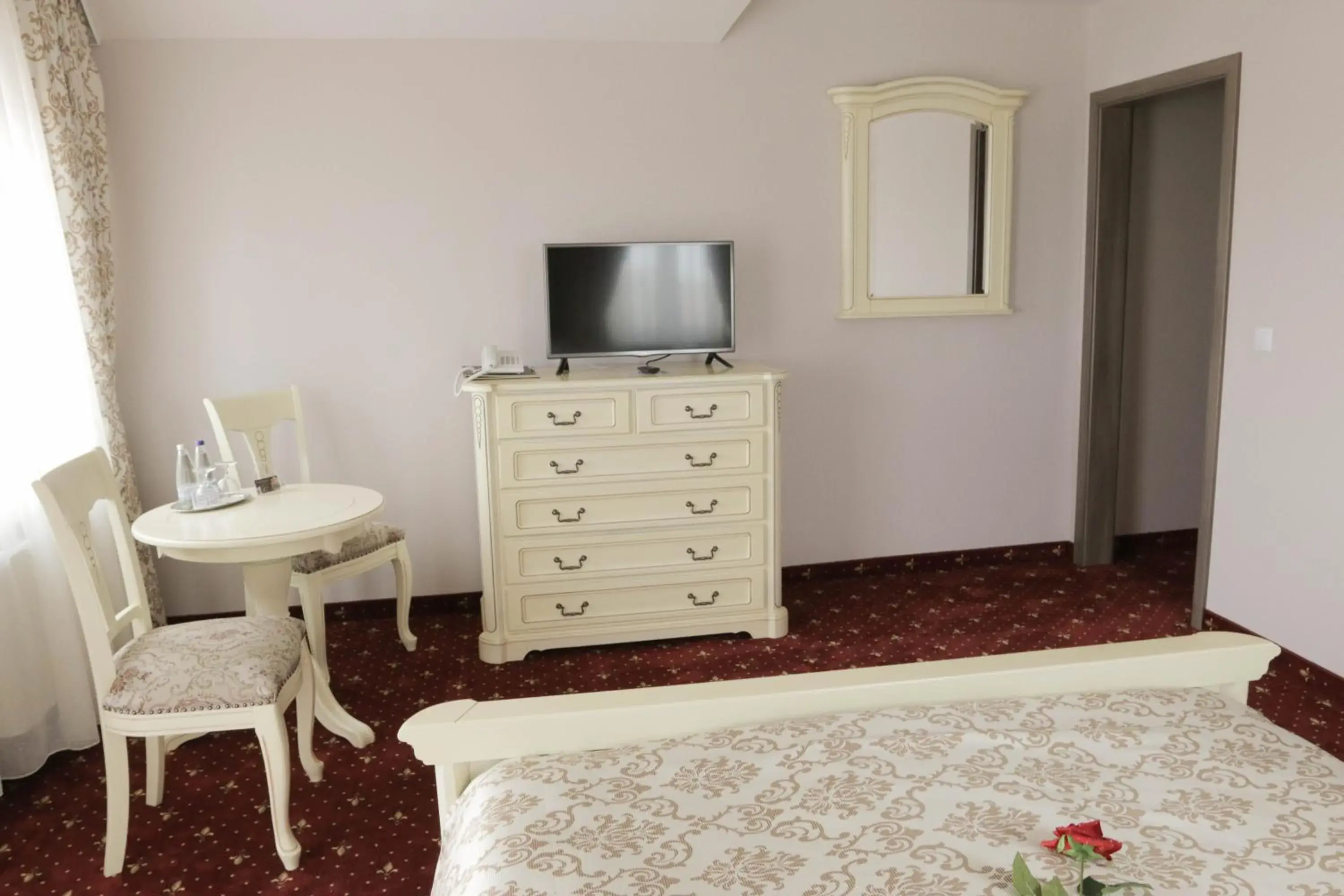 Standard Double Room in Hotel Slavia Standard Double Room in Hotel Slavia