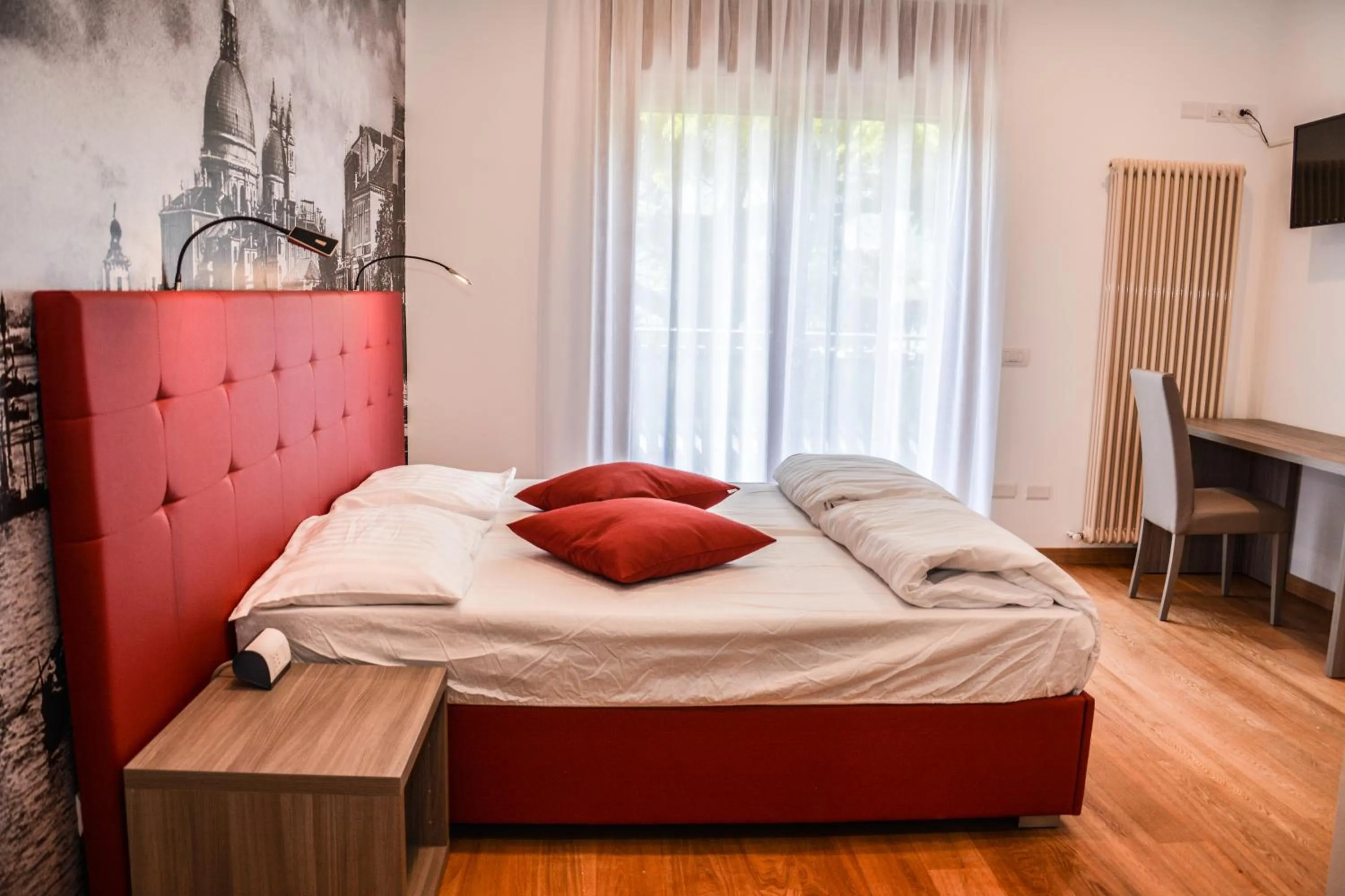 Photo of the whole room in Villa Torbole