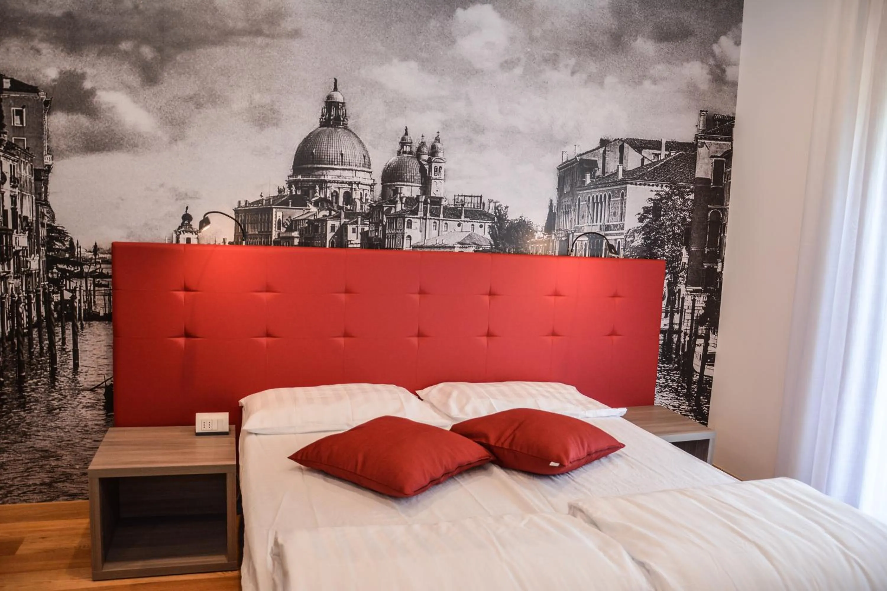 Decorative detail in Villa Torbole