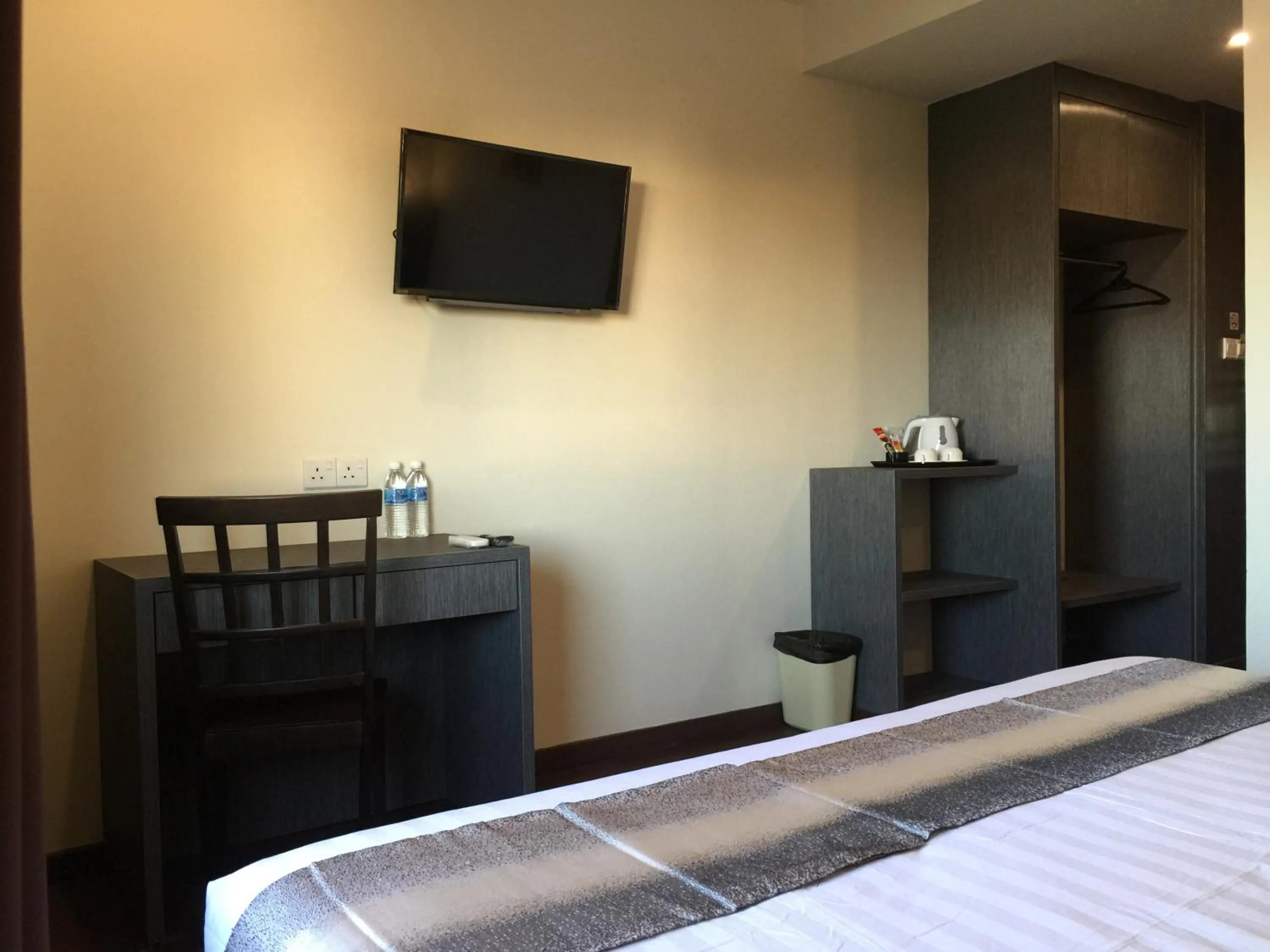 Bed in Check Inn Hotel Tawau