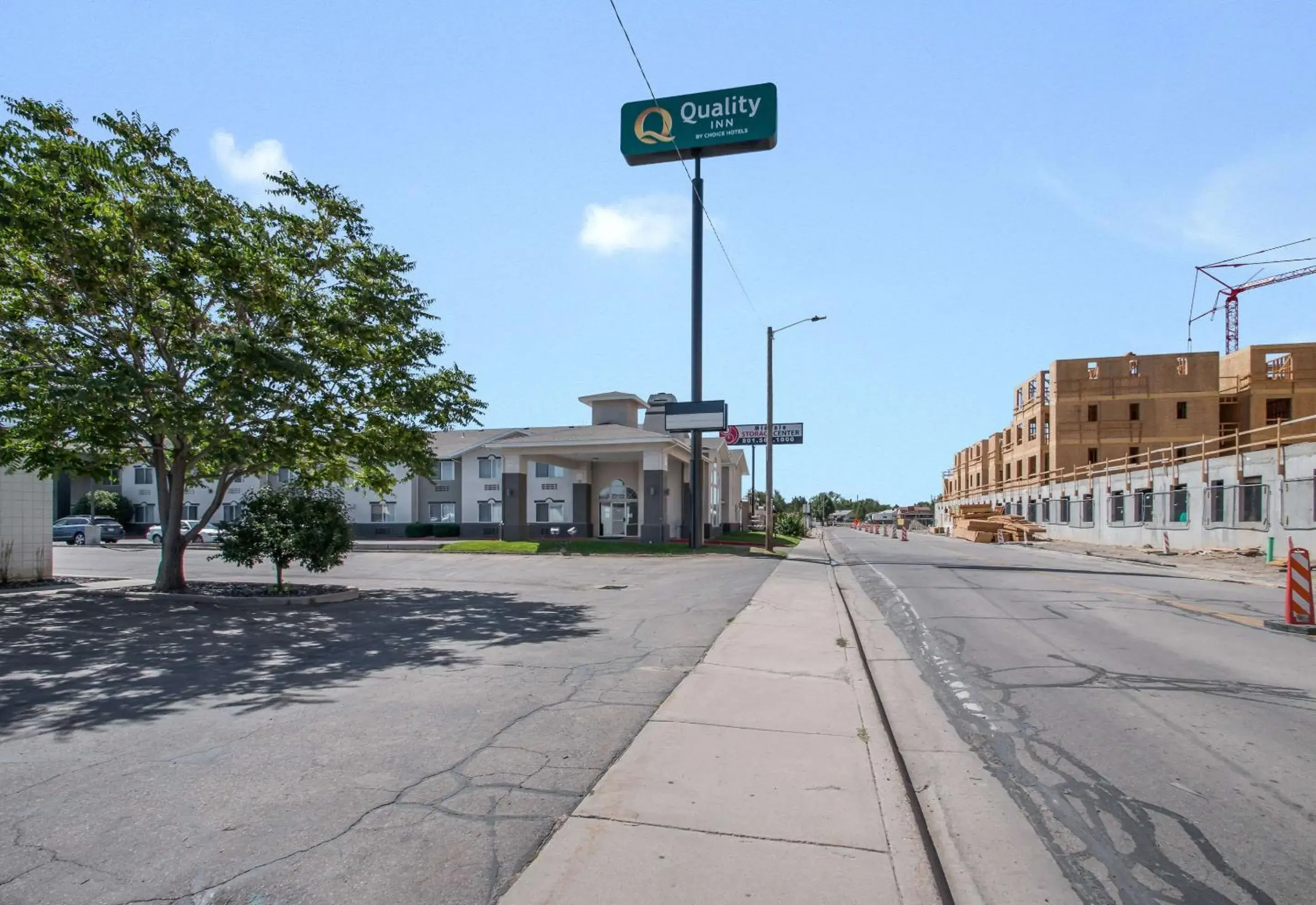 Property building in Quality Inn Midvale - Salt Lake City South Property building in Quality Inn Midvale - Salt Lake City South