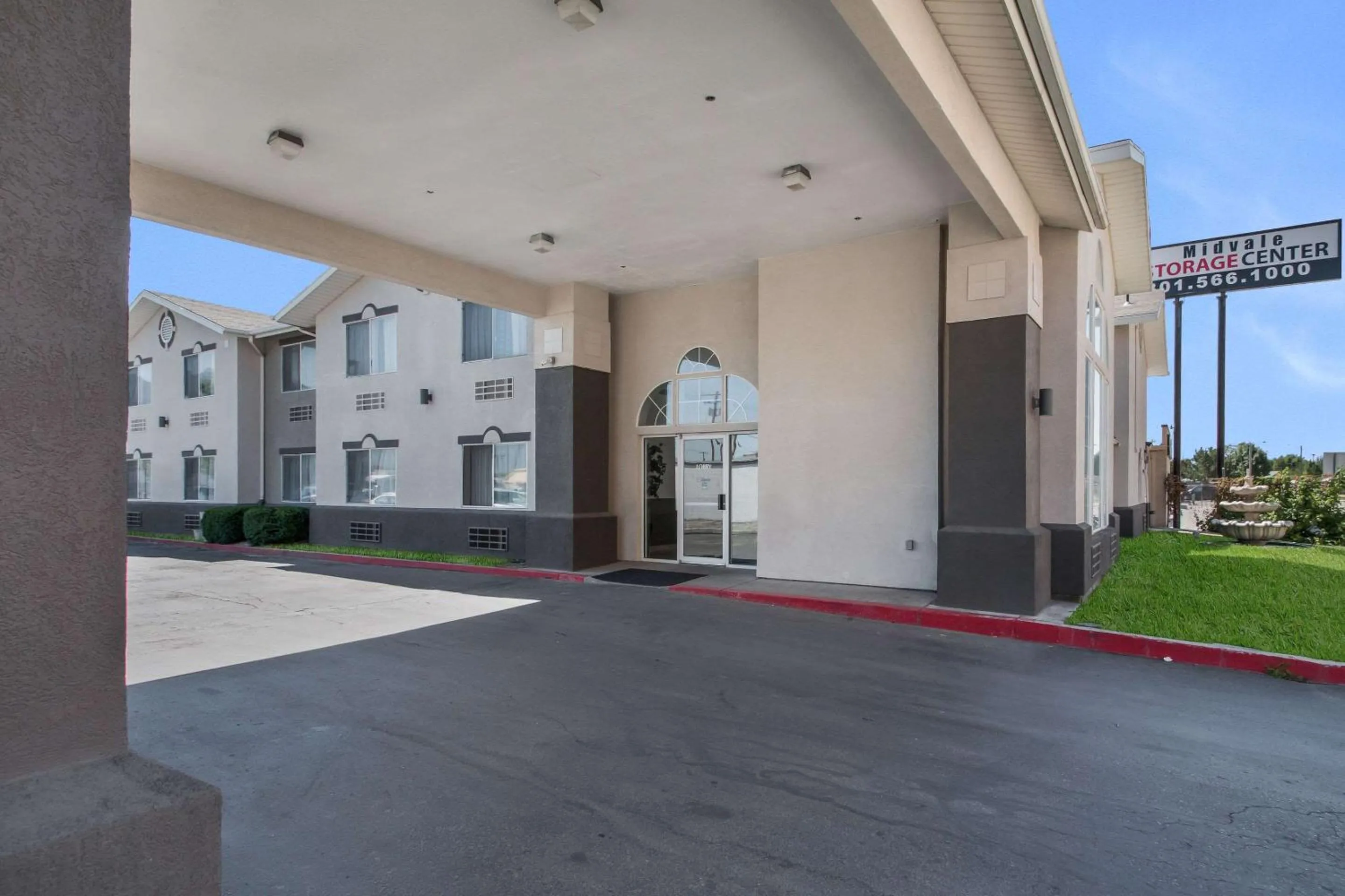 Property building in Quality Inn Midvale - Salt Lake City South