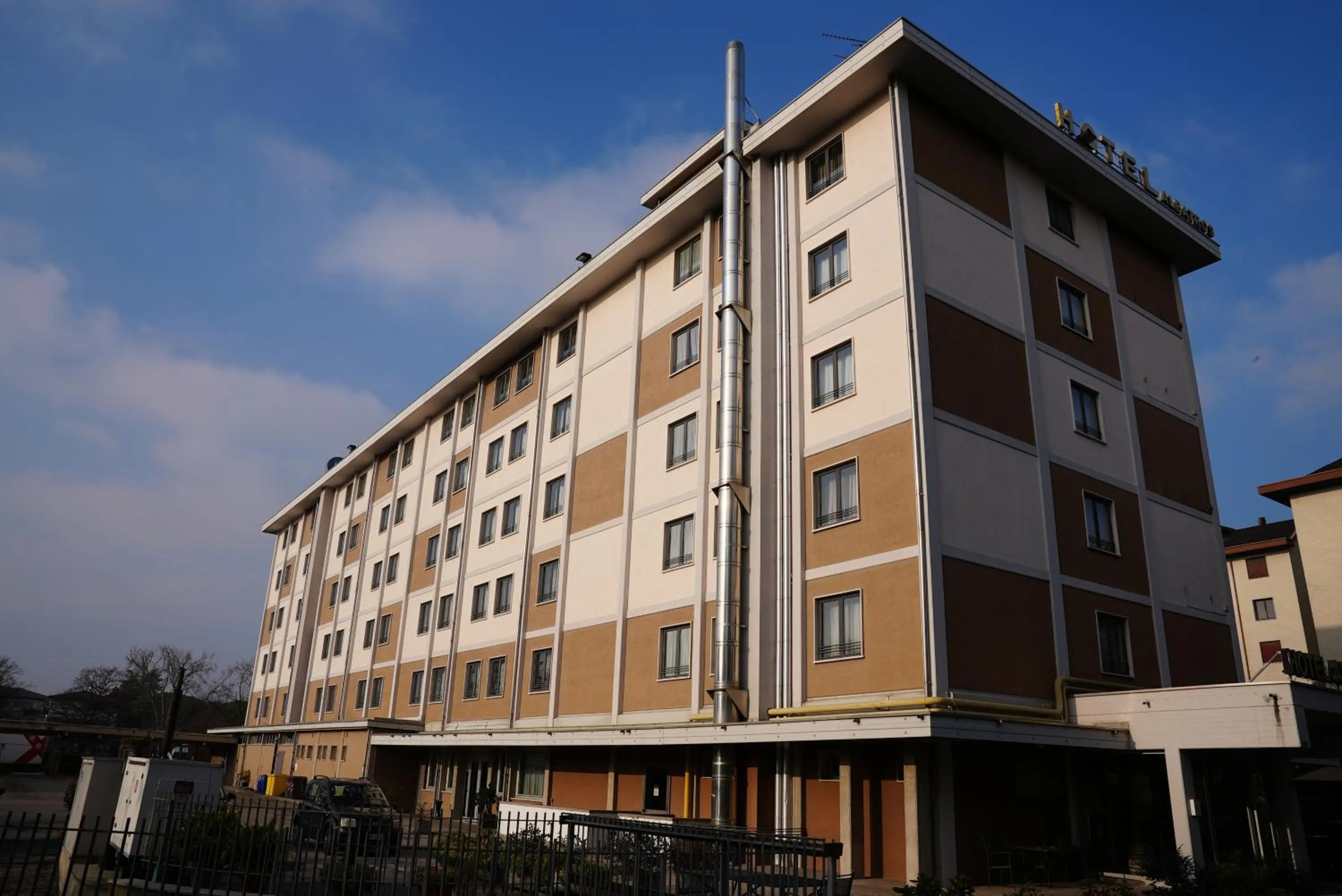 Property building in Hotel Albatros