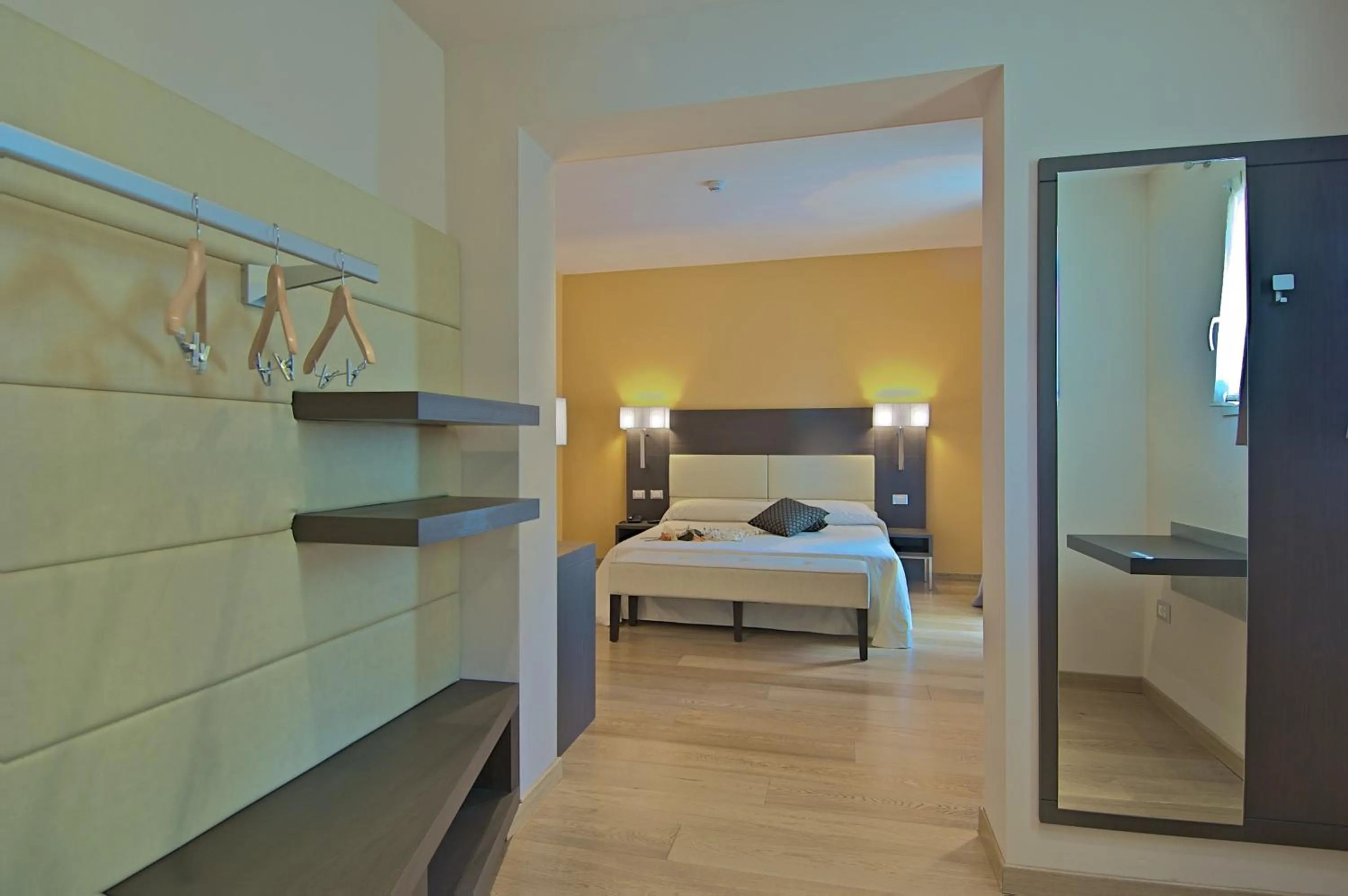 Photo of the whole room, Bed in Zen Hotel Versilia