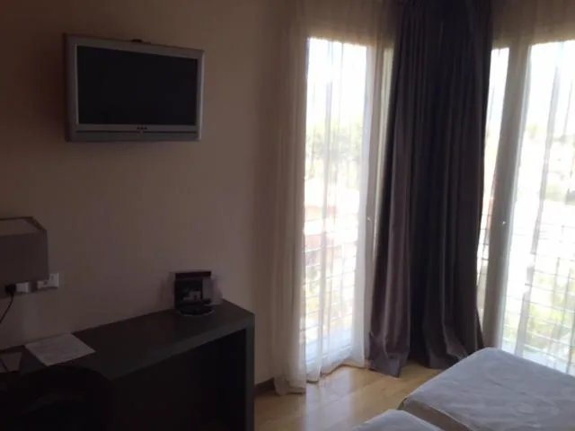 Decorative detail, Bed in Zen Hotel Versilia