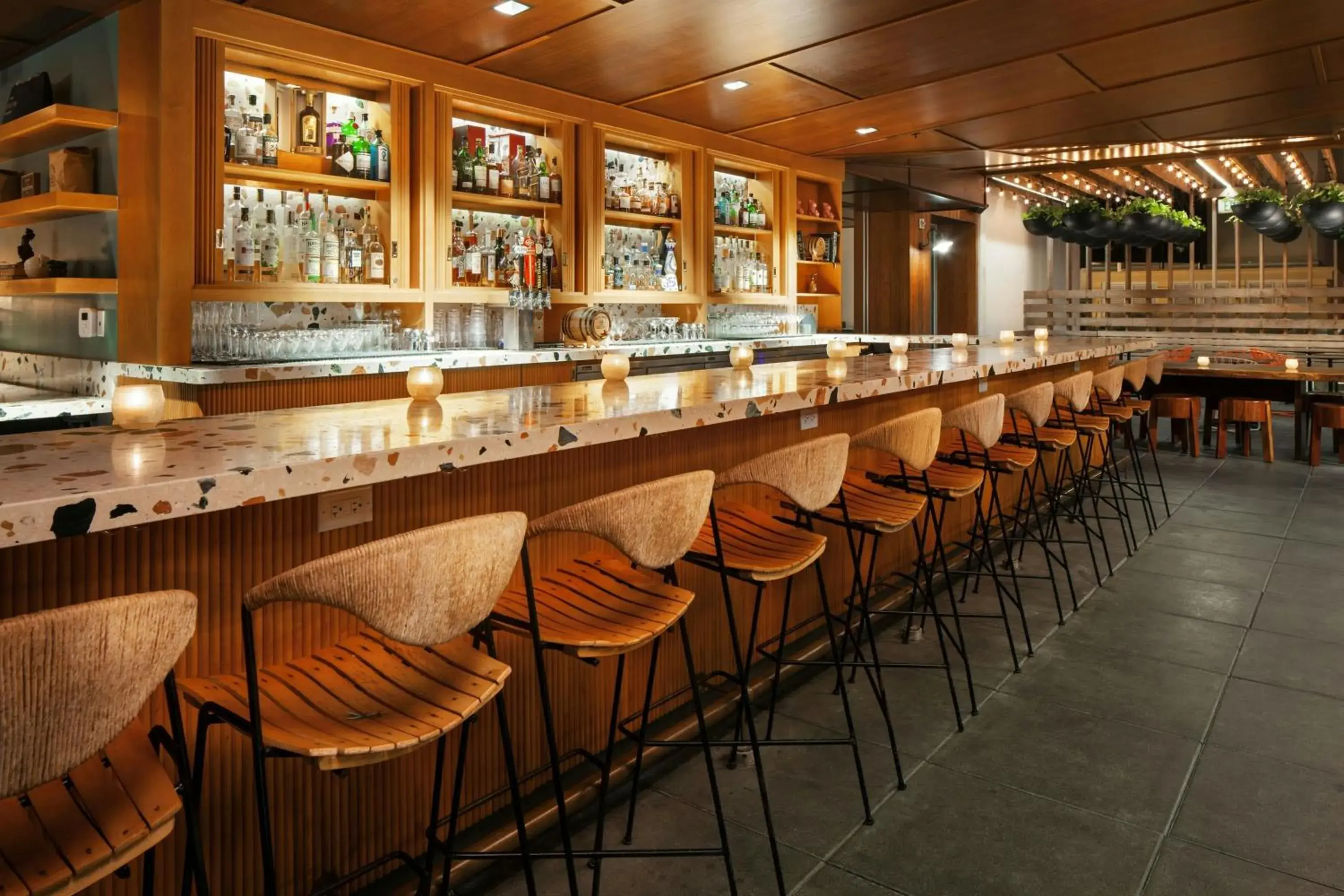 Lounge or bar in The Laylow Waikiki, Autograph Collection Lounge or bar in The Laylow Waikiki, Autograph Collection
