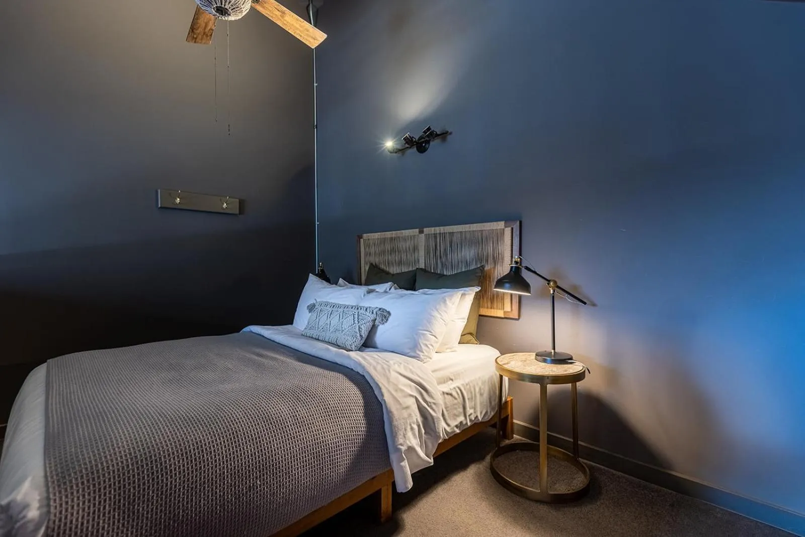 Bedroom, Bed in Creekside Villa