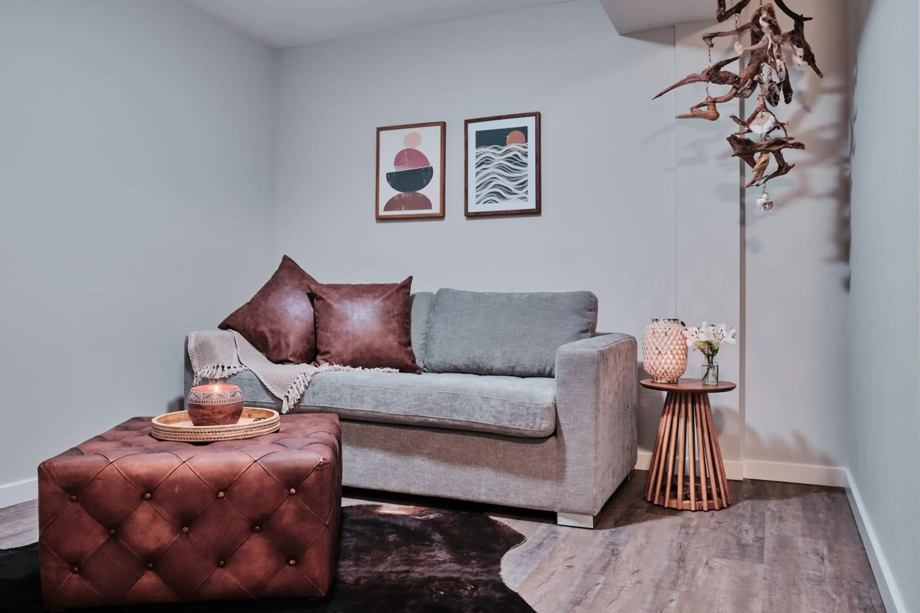 Living room, Seating Area in Creekside Villa