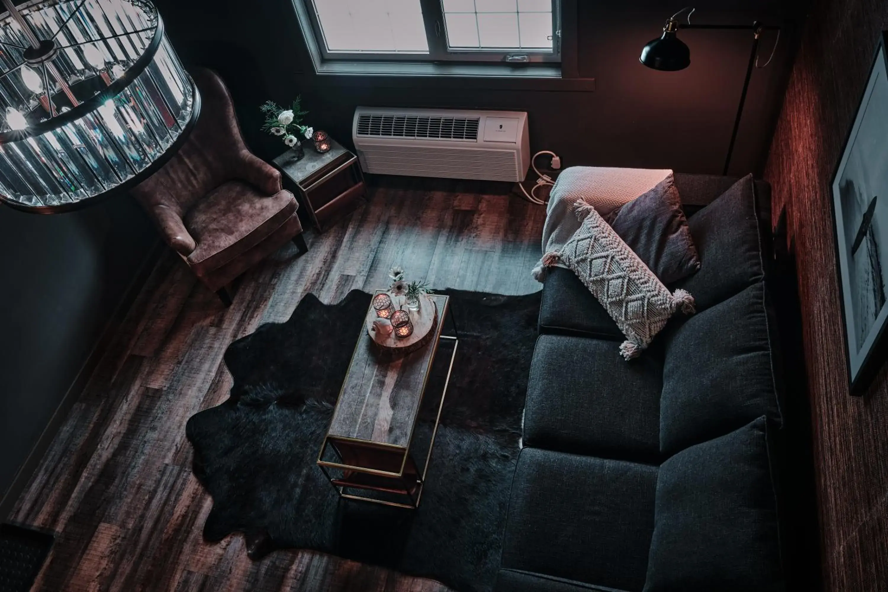 Living room, Seating Area in Creekside Villa