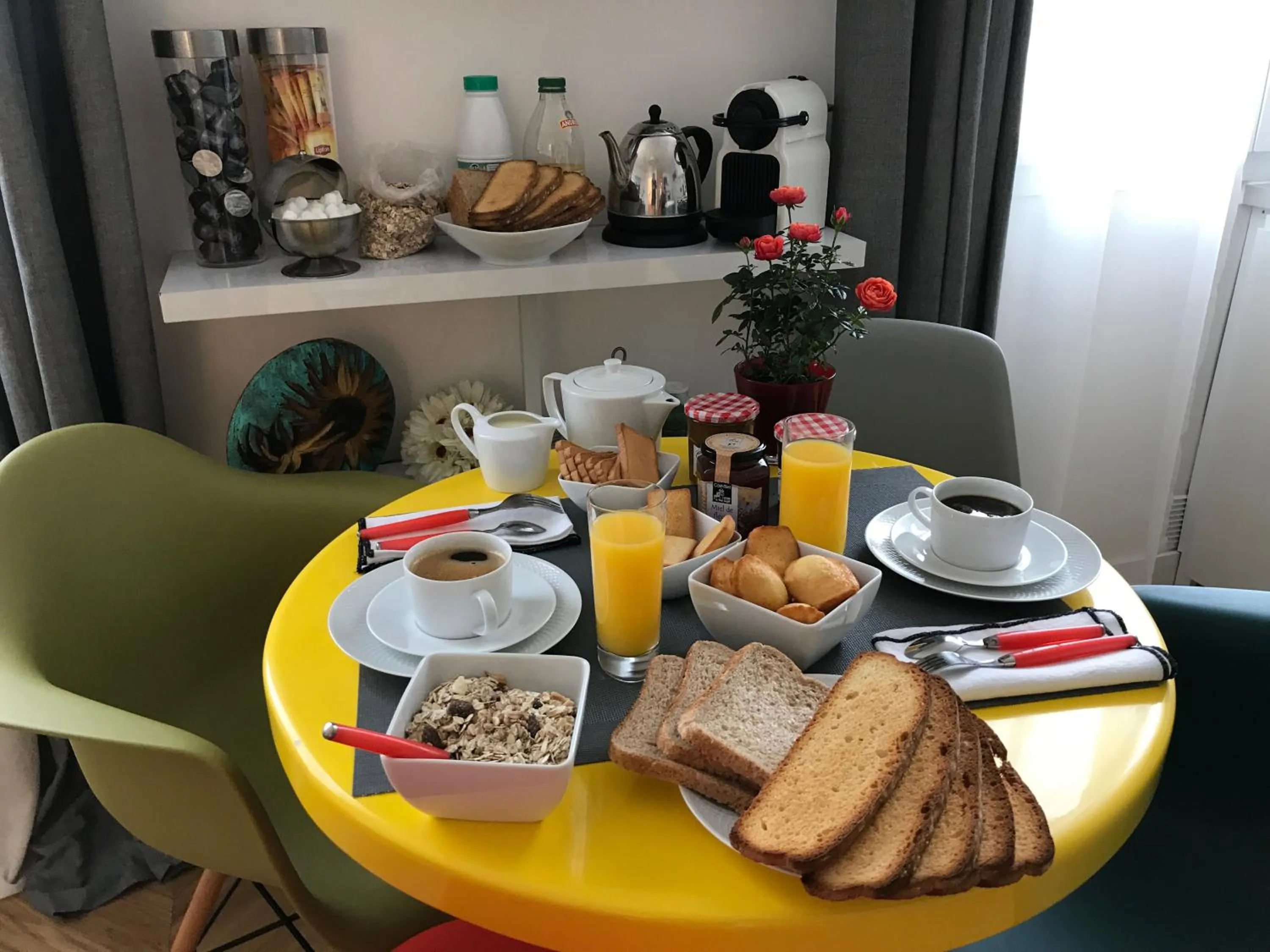 Breakfast in Appartement Seine et Marais