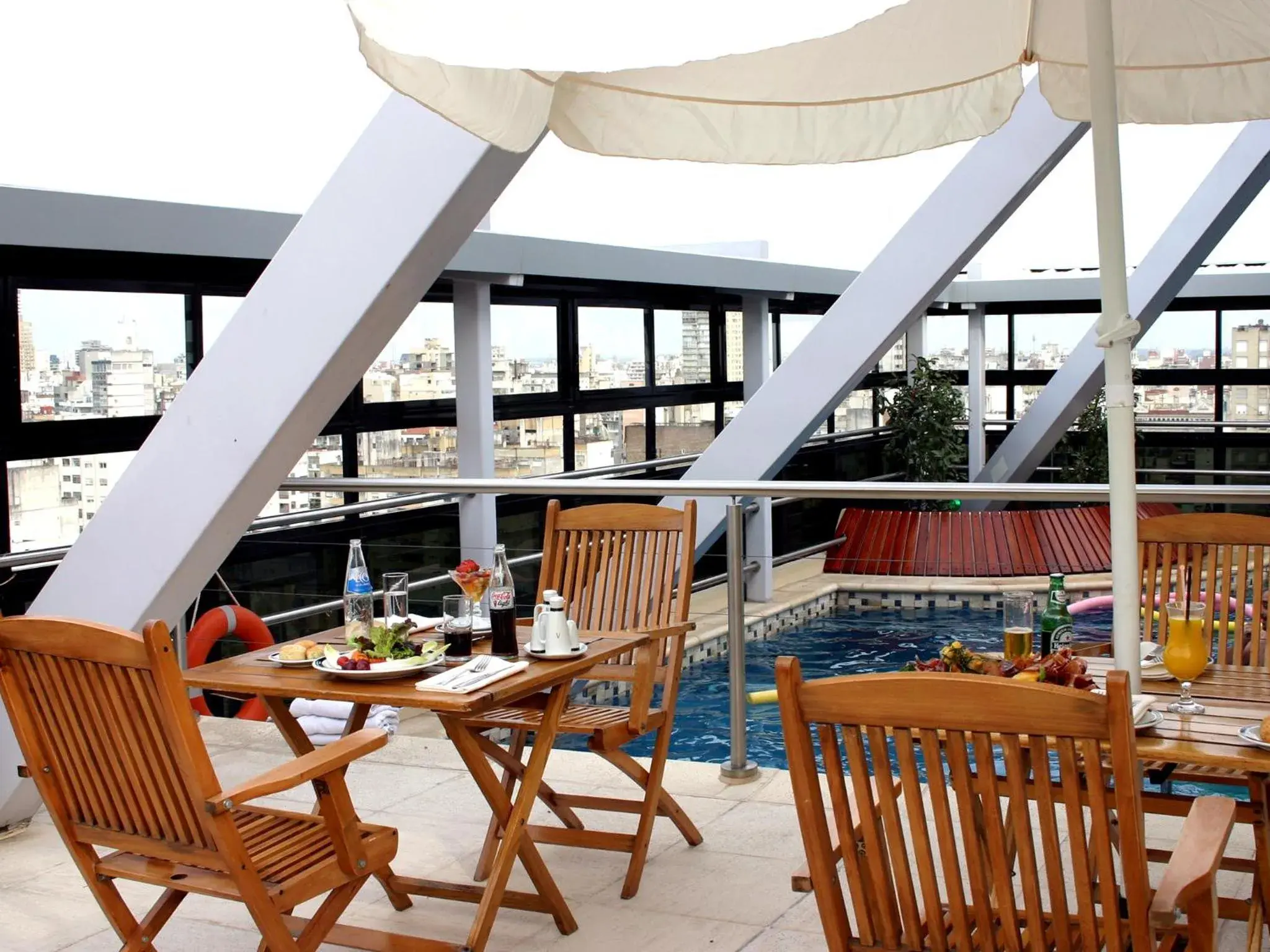 Restaurant/places to eat in Ros Tower Hotel Restaurant/places to eat in Ros Tower Hotel