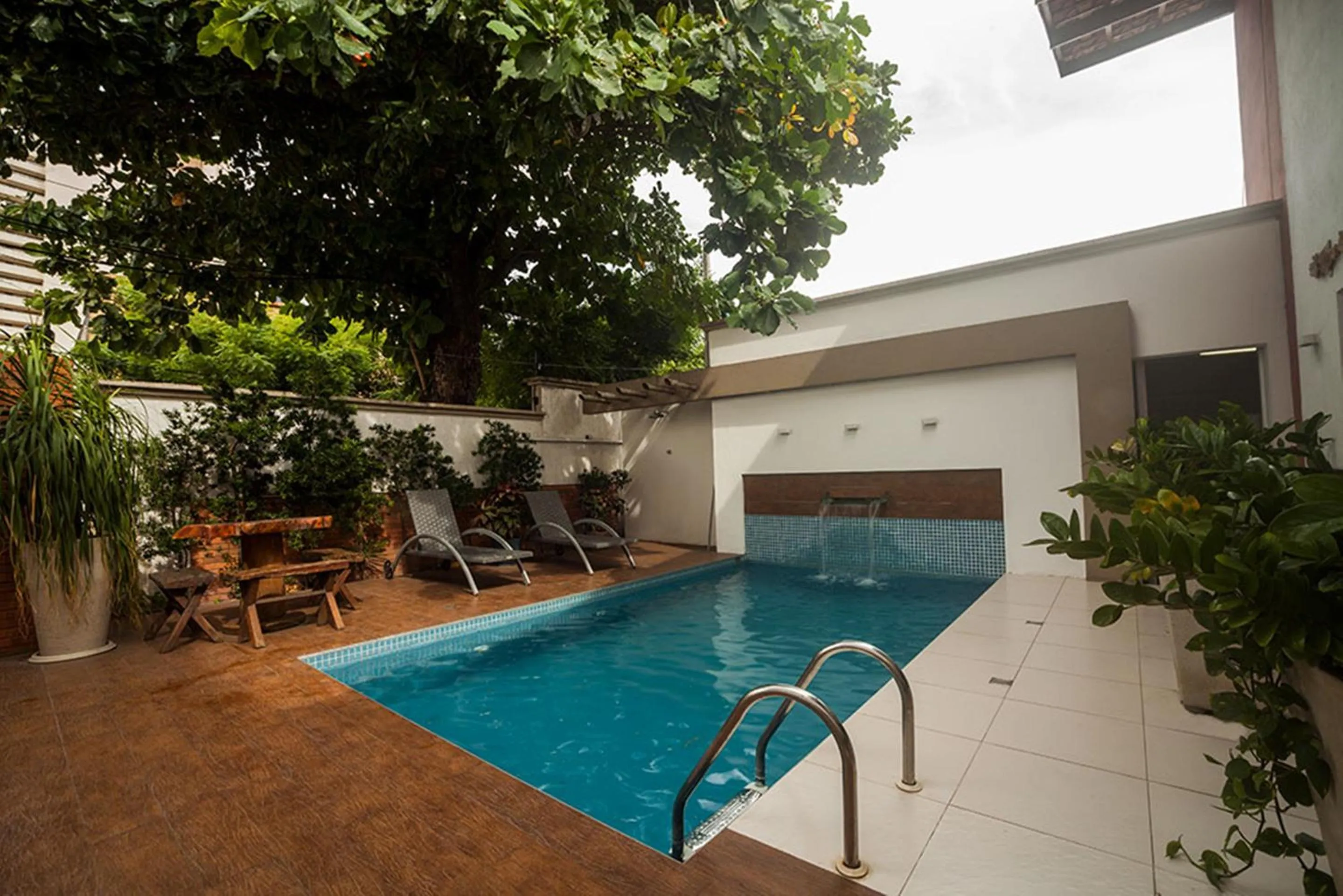 Patio in Portal Da Praia Hotel