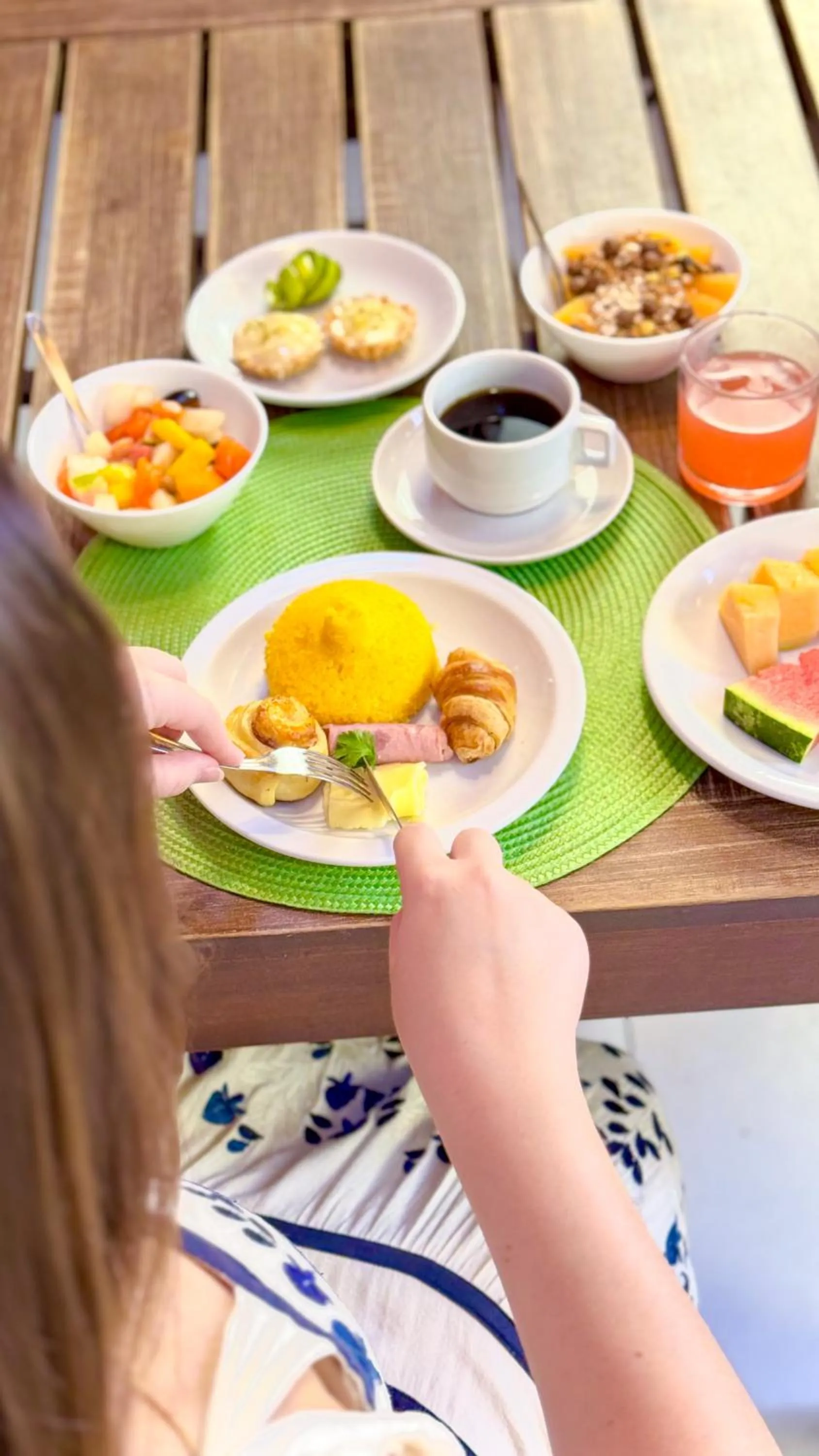 Breakfast in Portal Da Praia Hotel