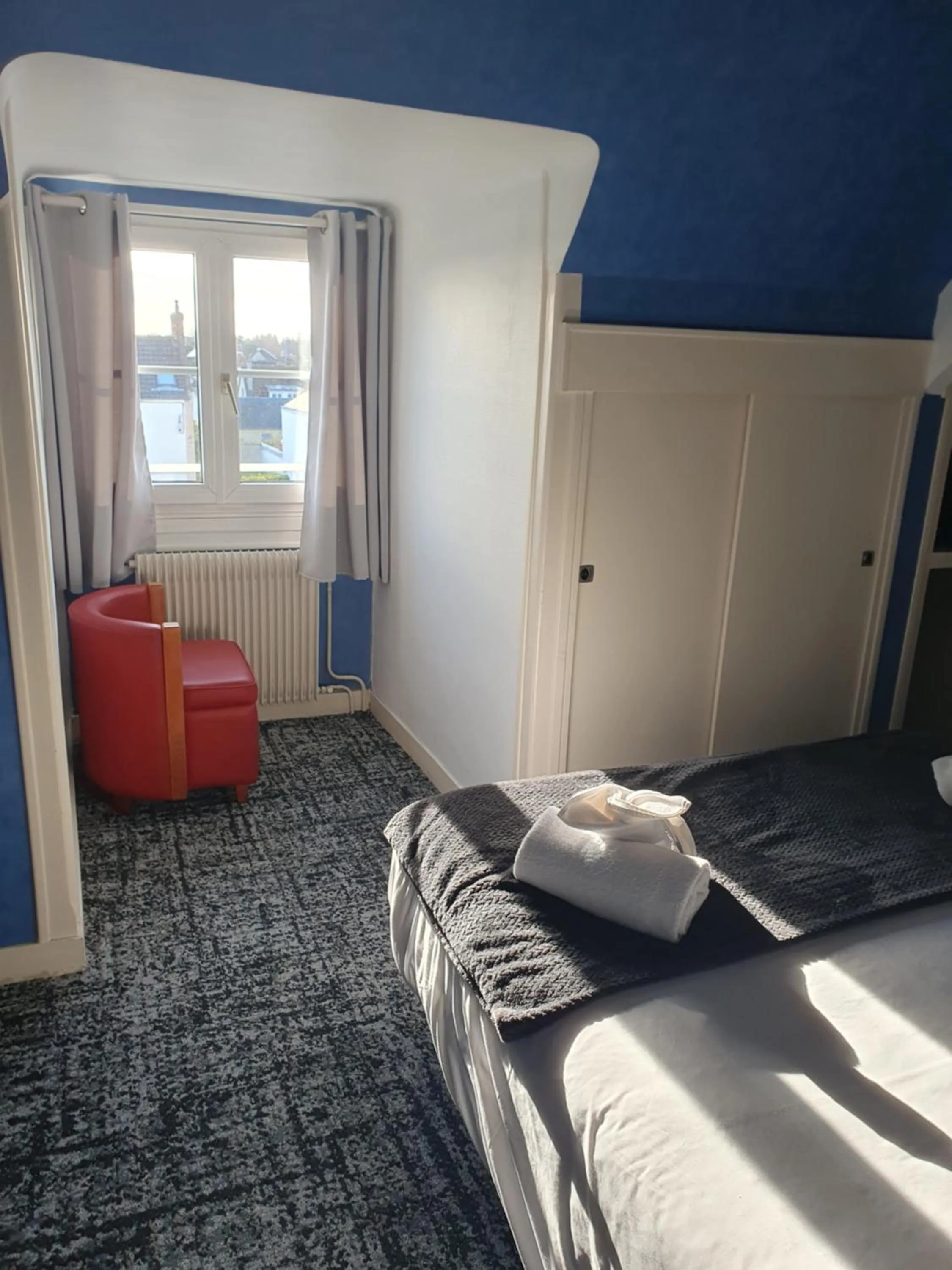 Bed in Hôtel Le Phare