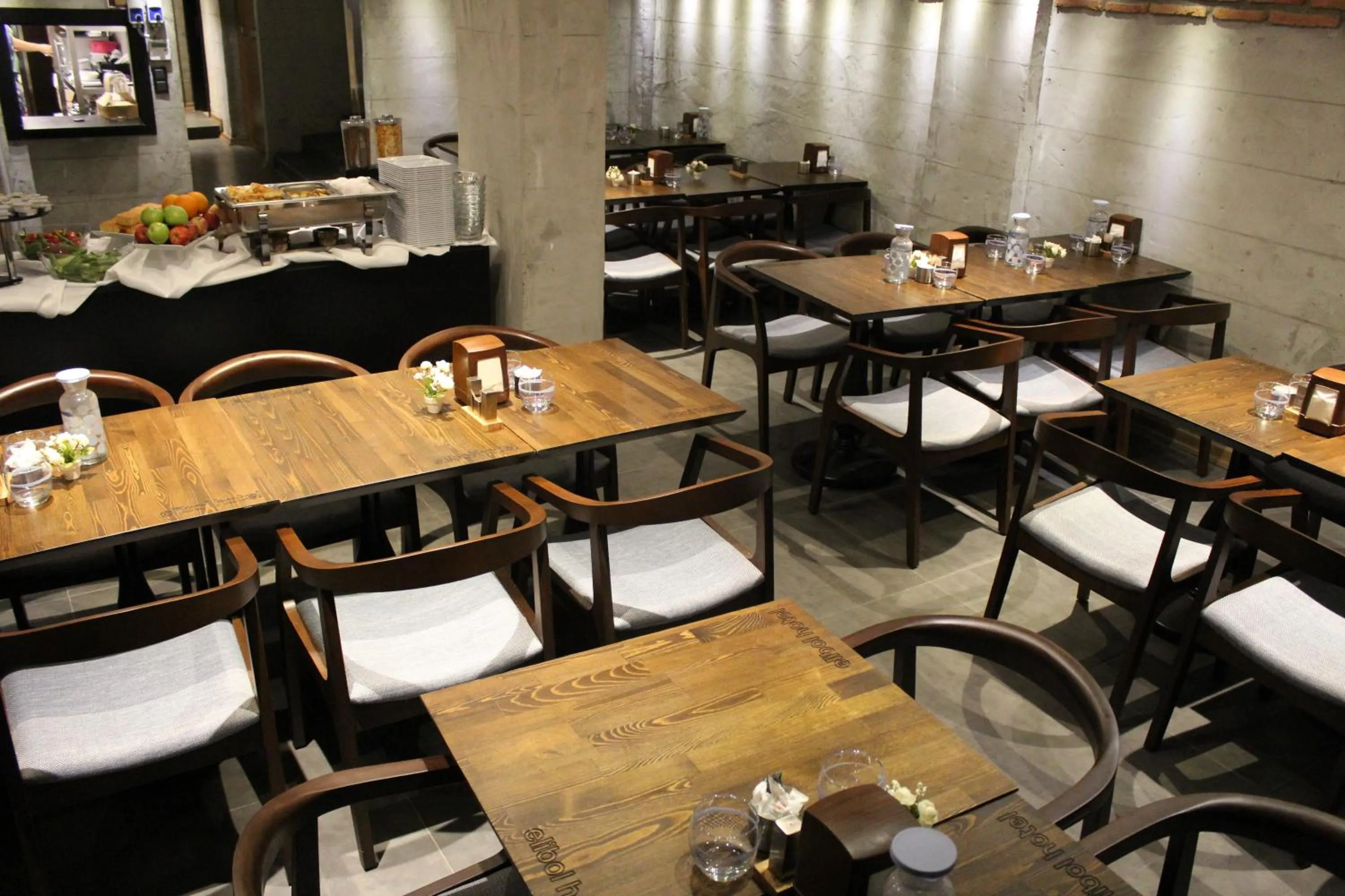 Restaurant/places to eat in Elibol Hotel Old City