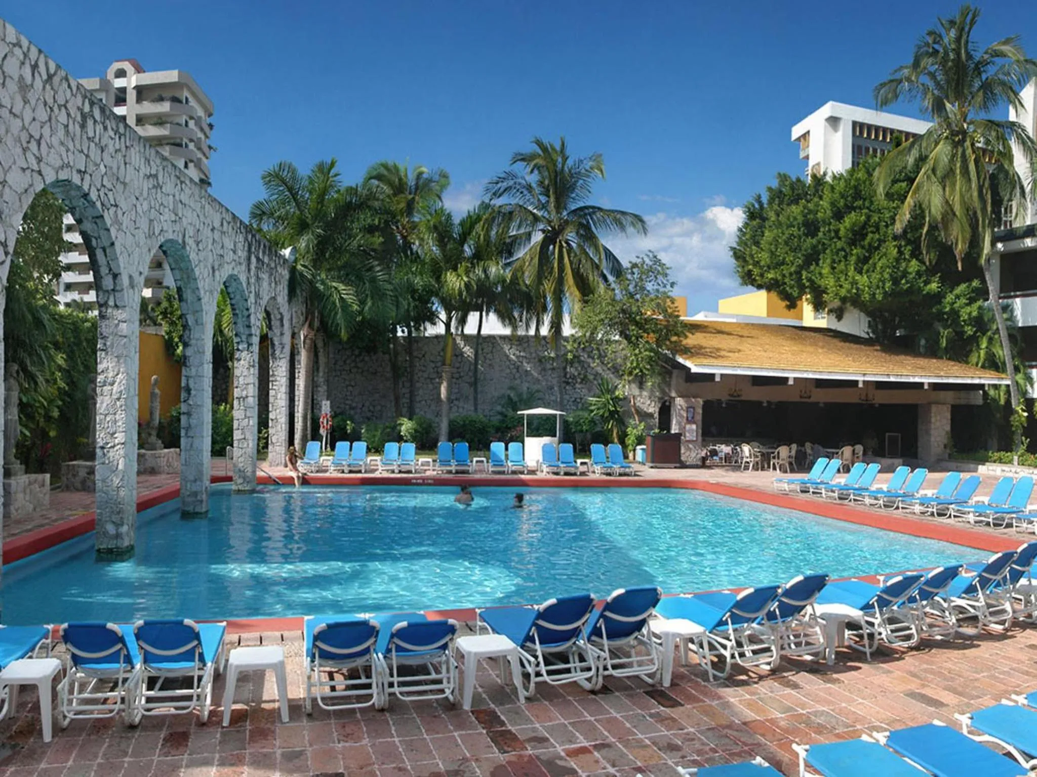 Swimming pool in El Cid Granada Hotel & Country Club