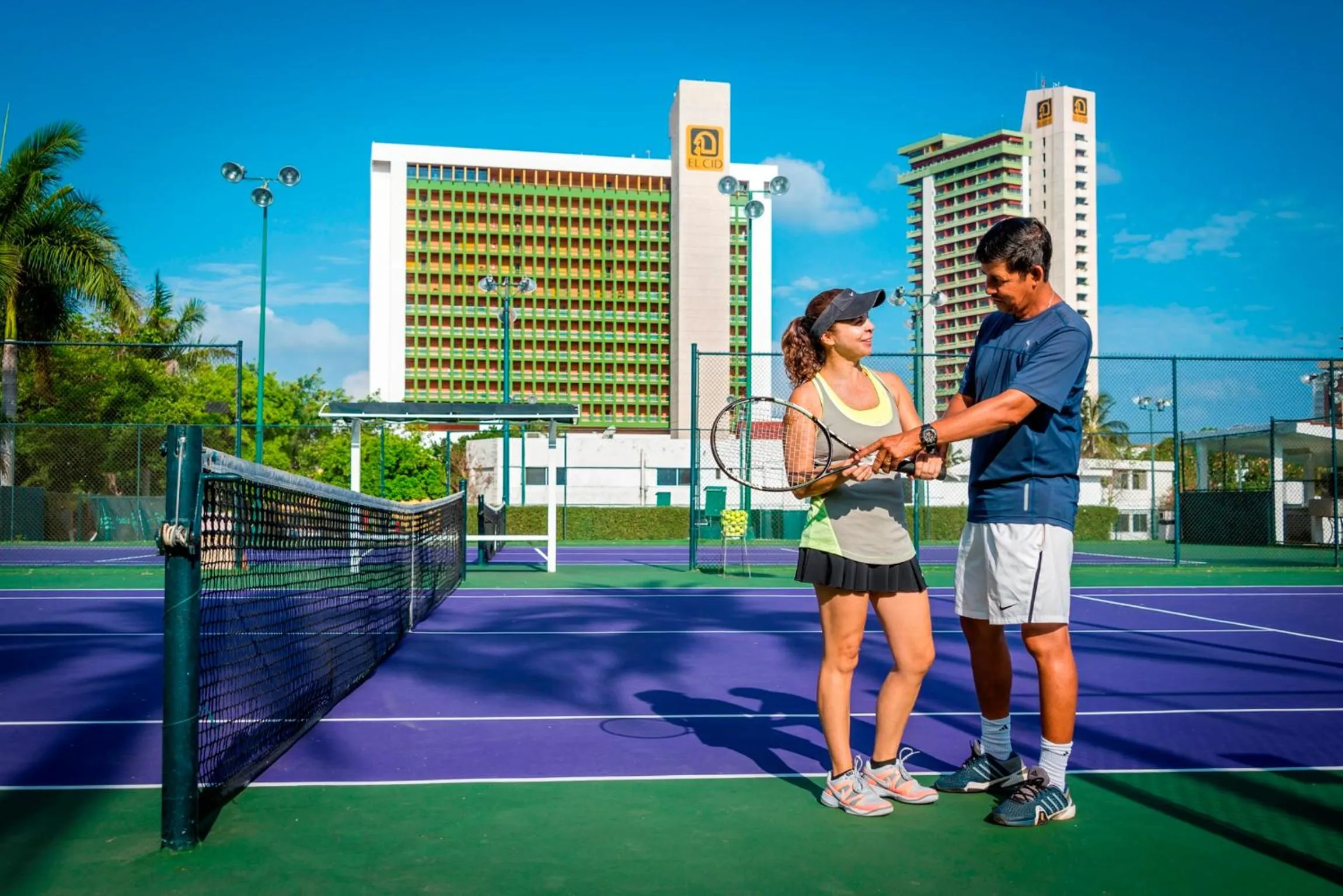 Tennis court in El Cid Granada Hotel & Country Club