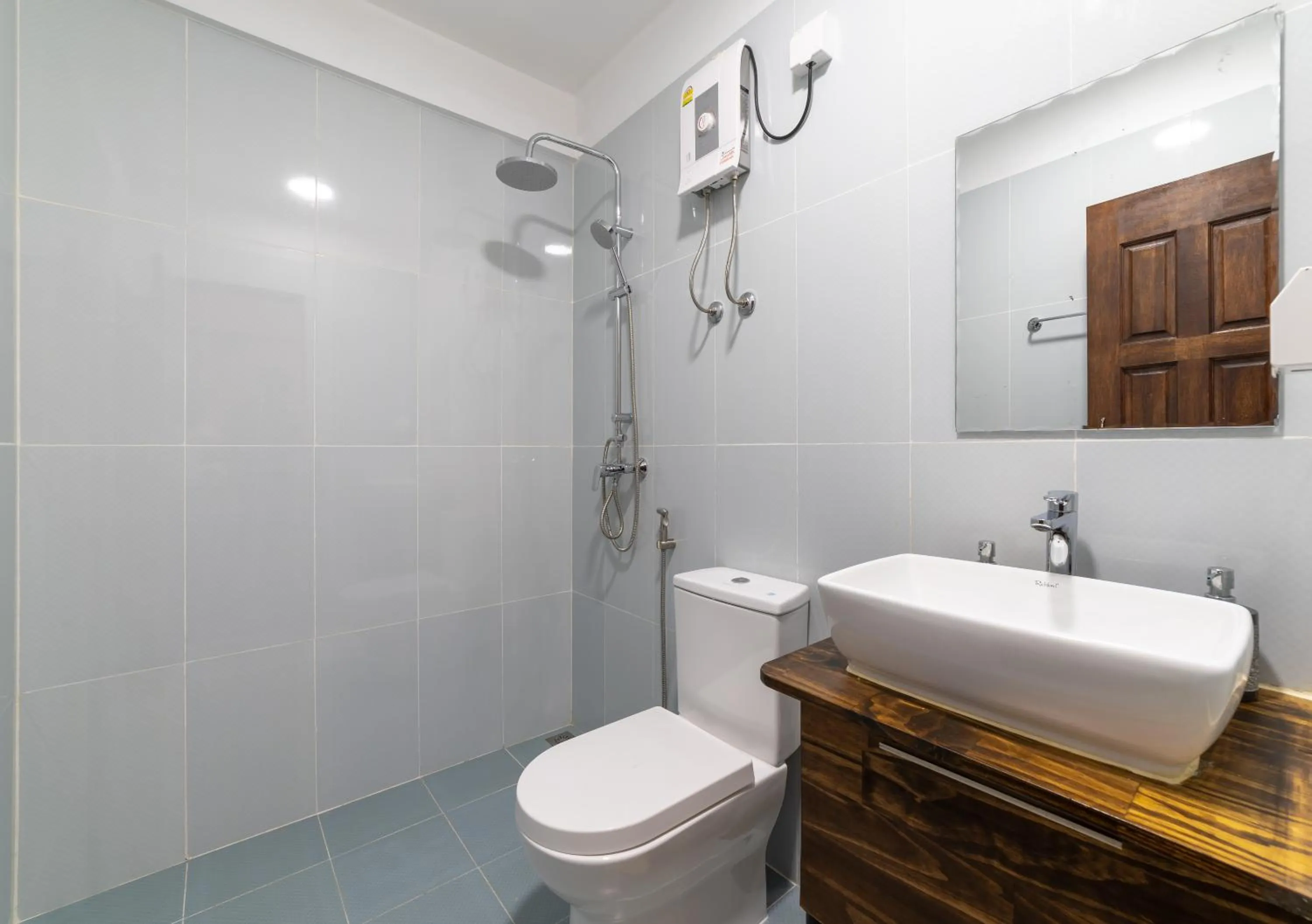 Toilet in Beach Veli