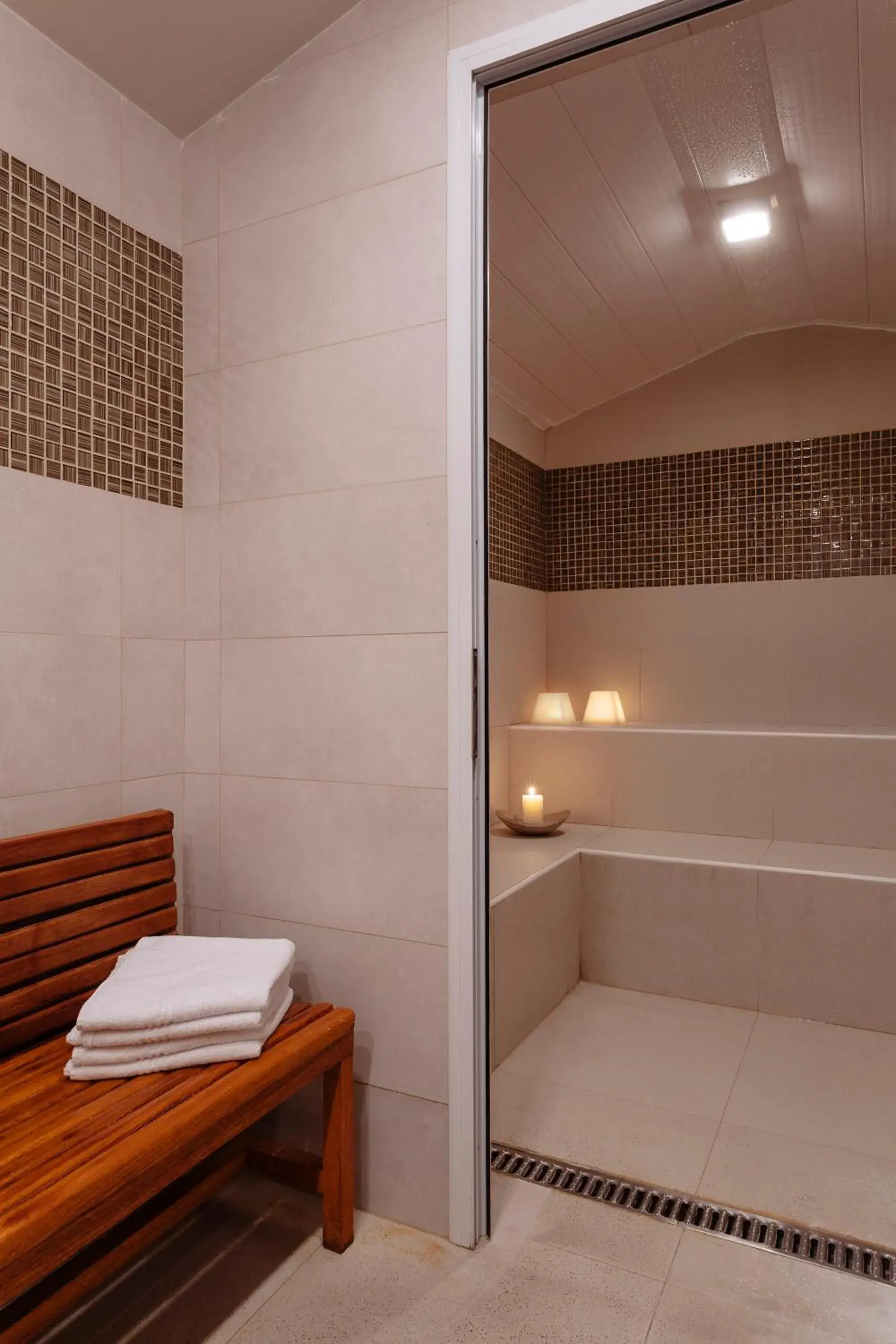 Steam room, Bed in Hotel Spa Republica Steam room, Bed in Hotel Spa Republica