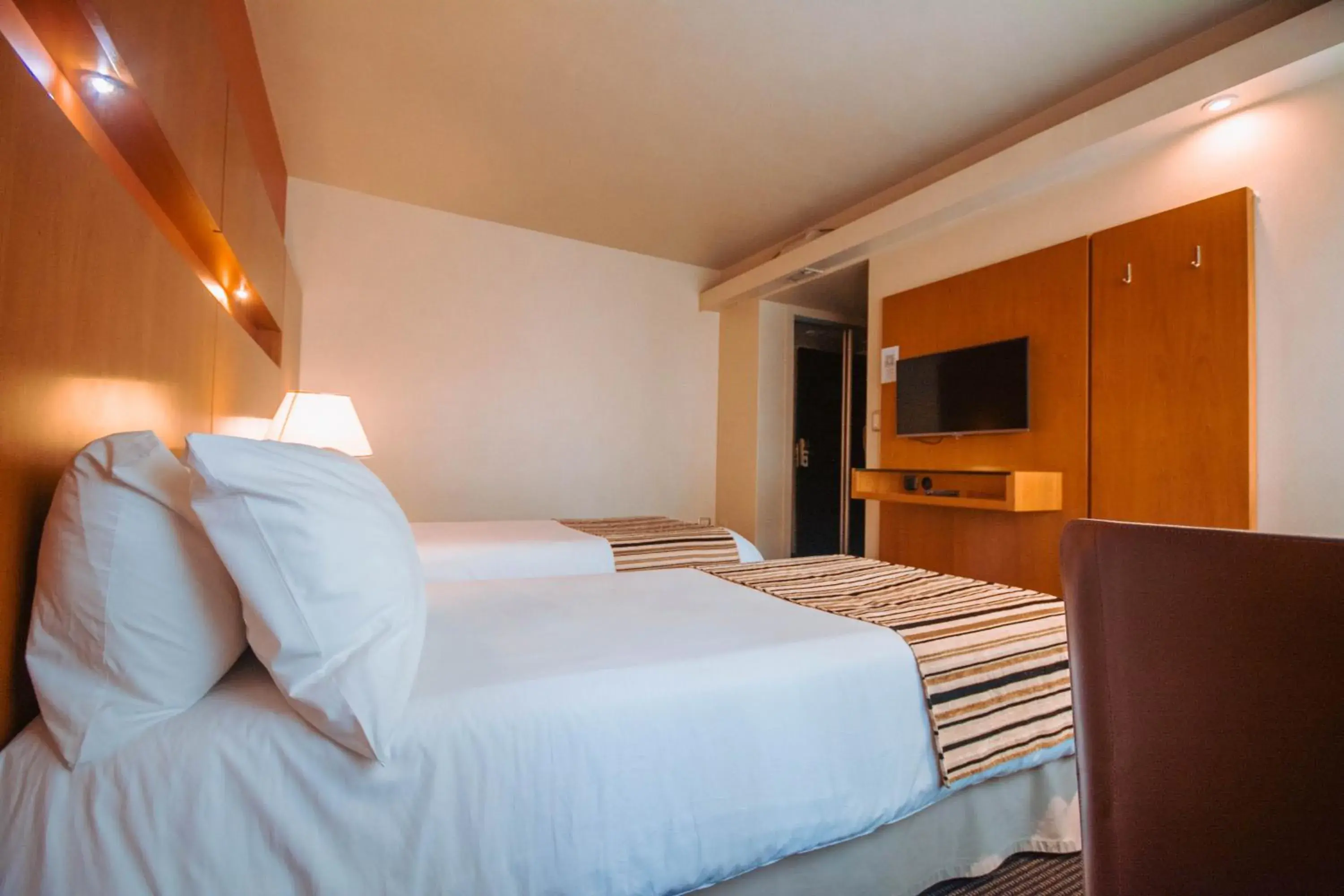 TV and multimedia, Bed in Hotel Spa Republica TV and multimedia, Bed in Hotel Spa Republica