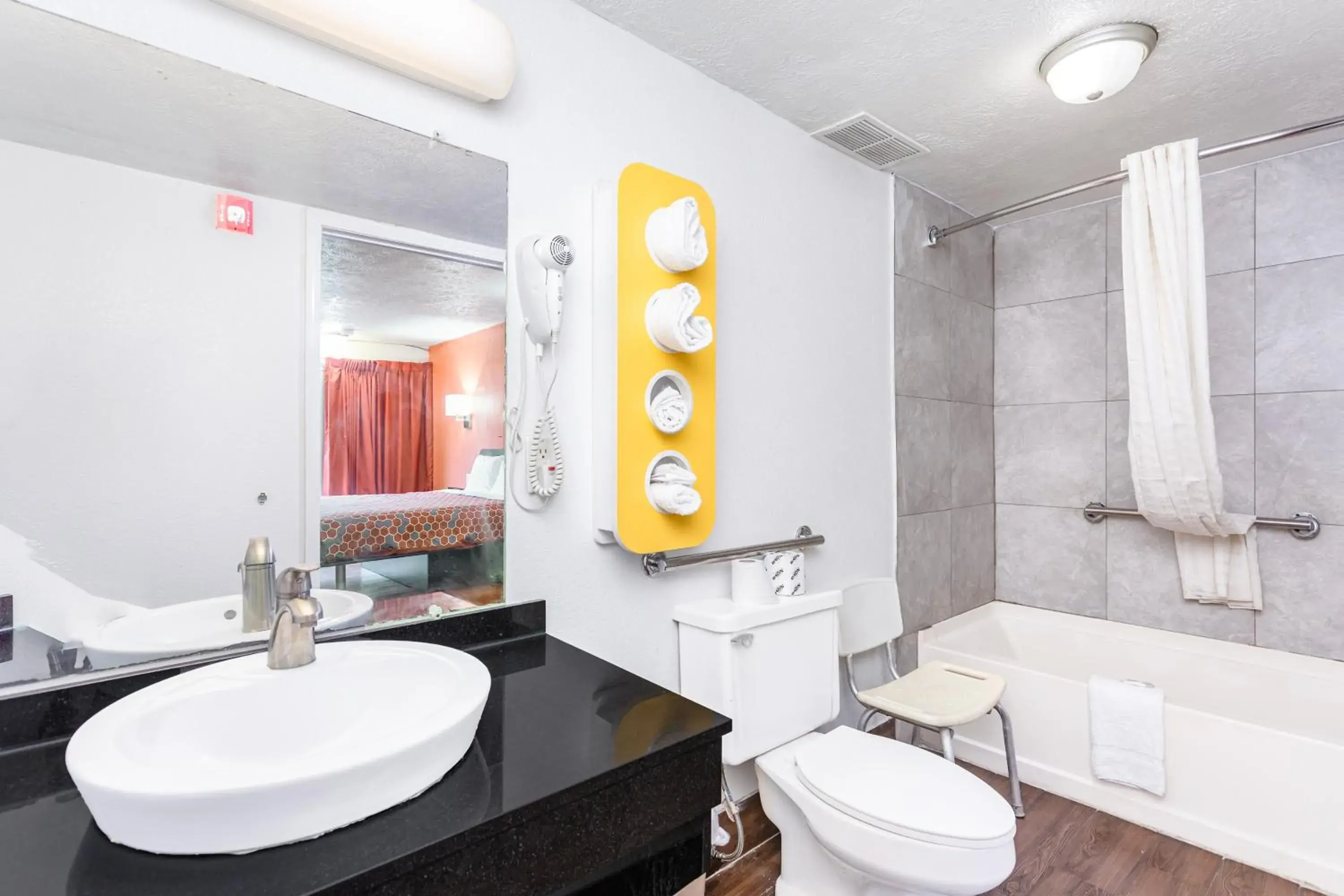 Bathroom in Relax Inn by OYO Columbus OH I 70 Bathroom in Relax Inn by OYO Columbus OH I 70