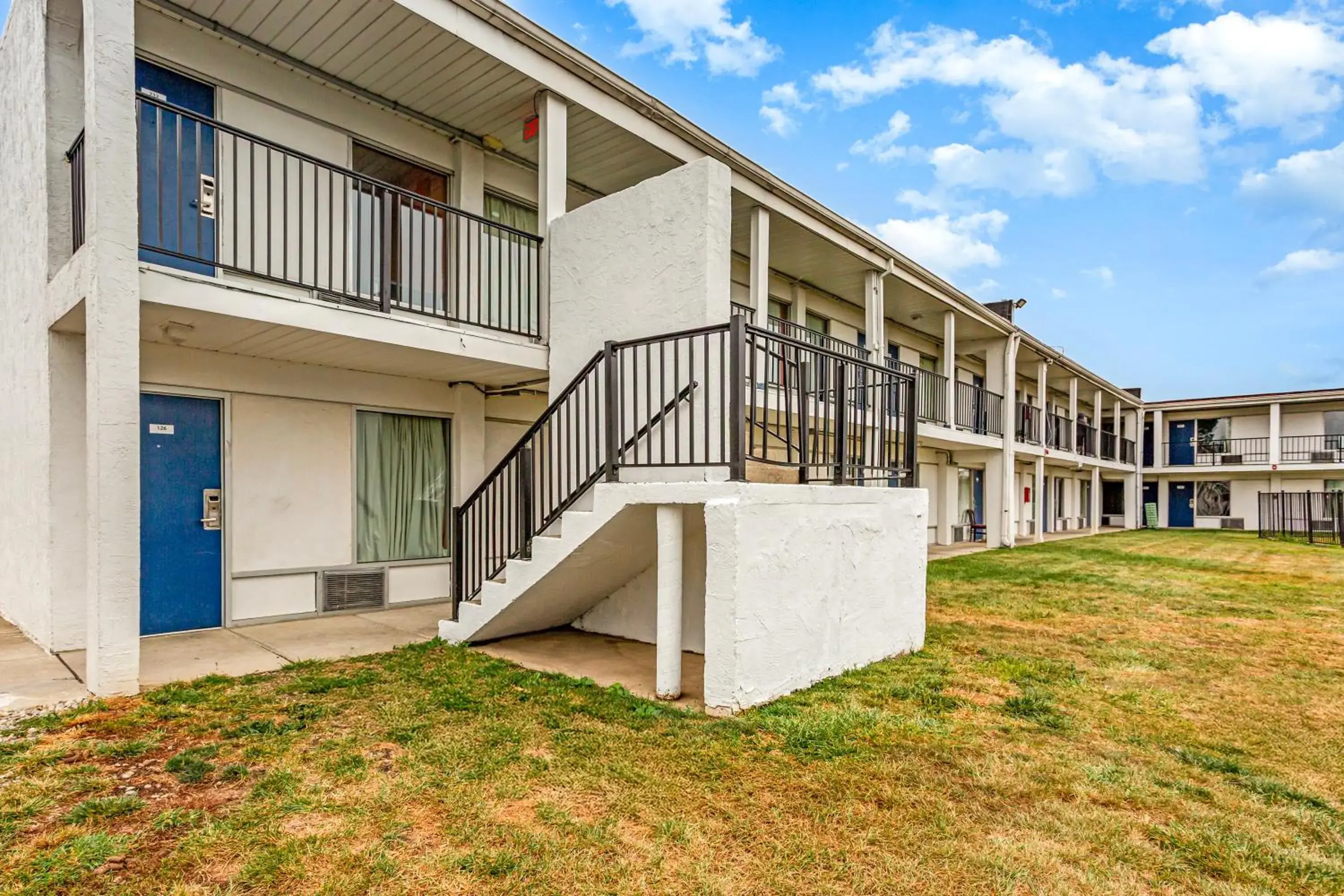 Property building in Relax Inn by OYO Columbus OH I 70 Property building in Relax Inn by OYO Columbus OH I 70