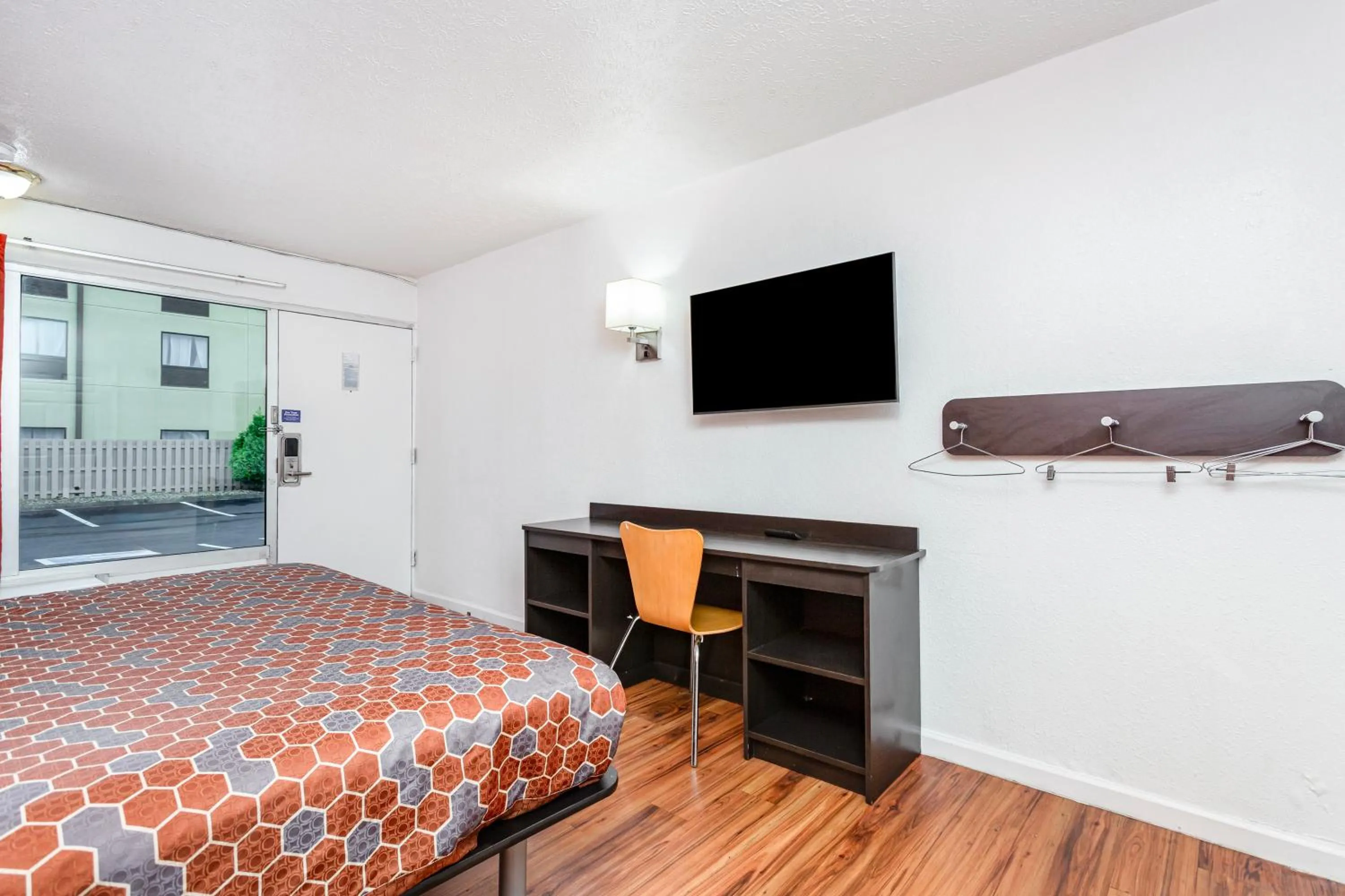 Bedroom, Bed in Relax Inn by OYO Columbus OH I 70