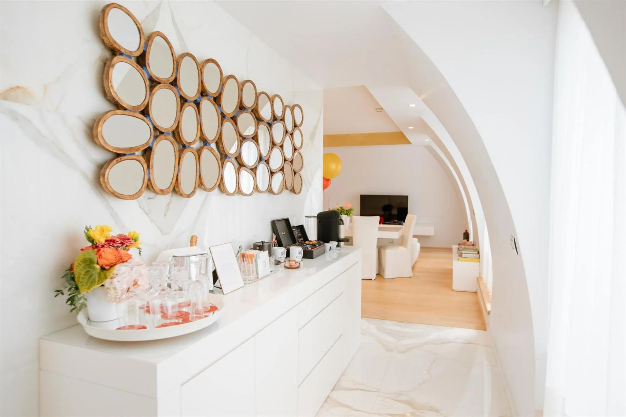 Coffee/tea facilities in Boscolo Nice Hotel & Spa