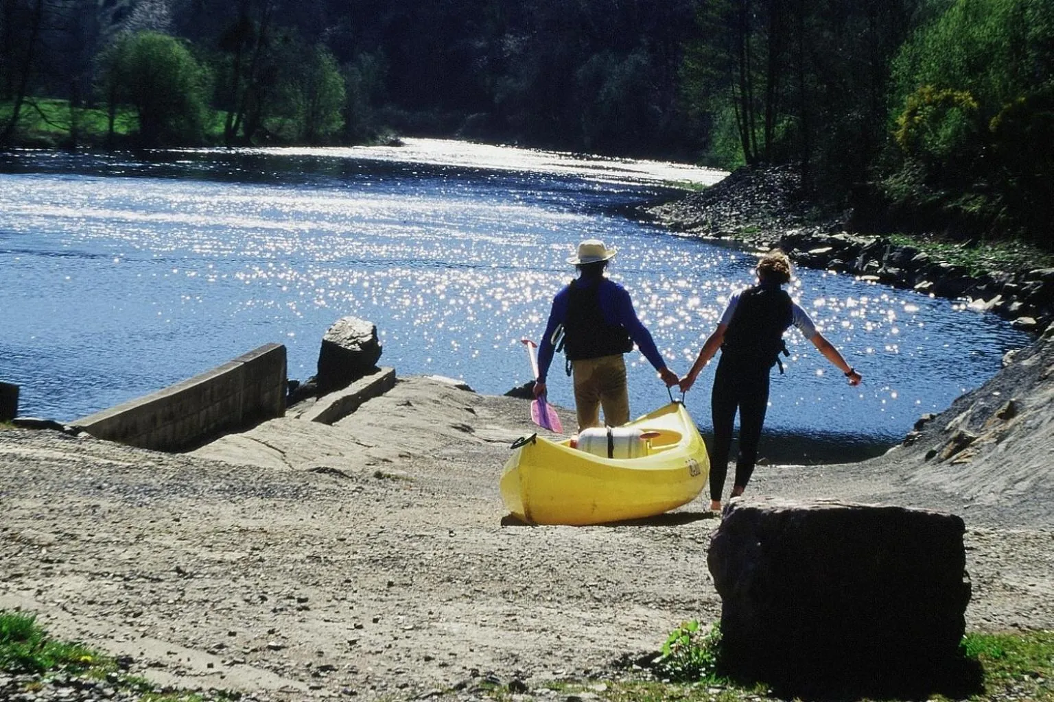 Canoeing in Le Manoir de Placy - Chambres d'Hôtes