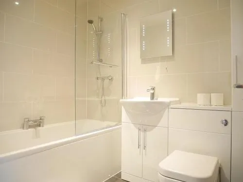 The Courtyard, 4 - Bed, Sleeps 6, Pets Welcome