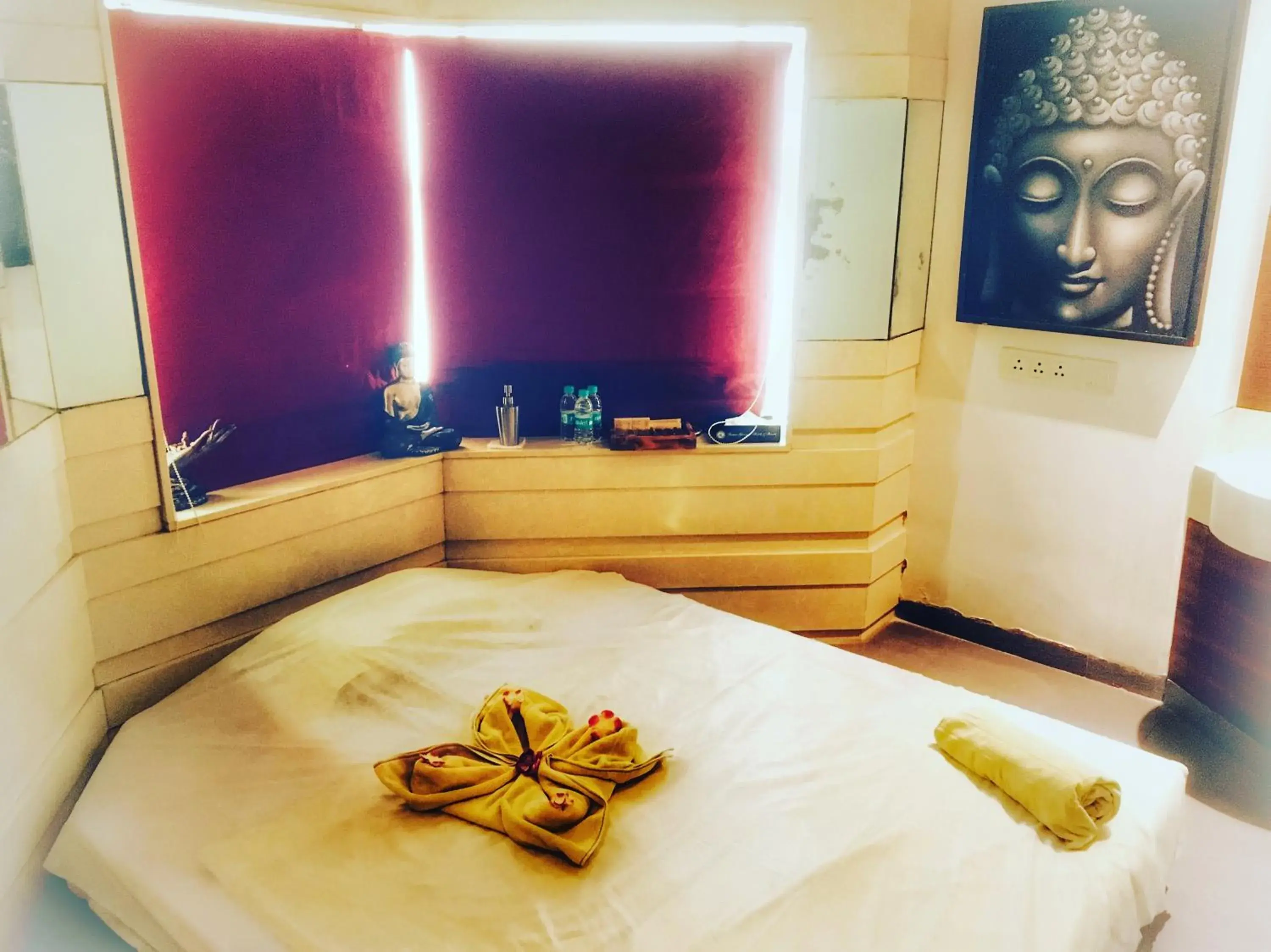 Bed in Ramee Guestline Hotel Juhu Bed in Ramee Guestline Hotel Juhu