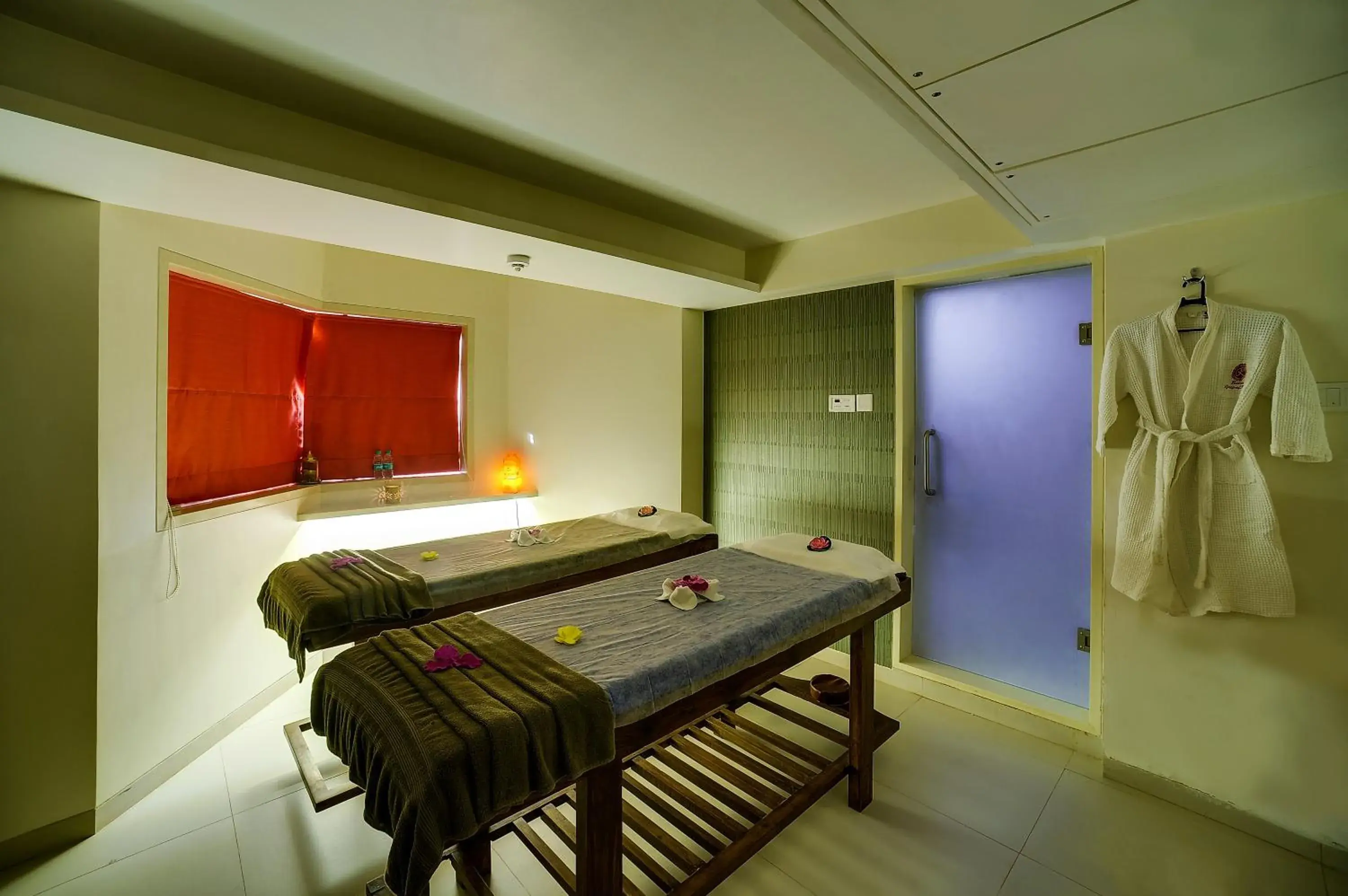 Spa and wellness centre/facilities in Ramee Guestline Hotel Juhu Spa and wellness centre/facilities in Ramee Guestline Hotel Juhu