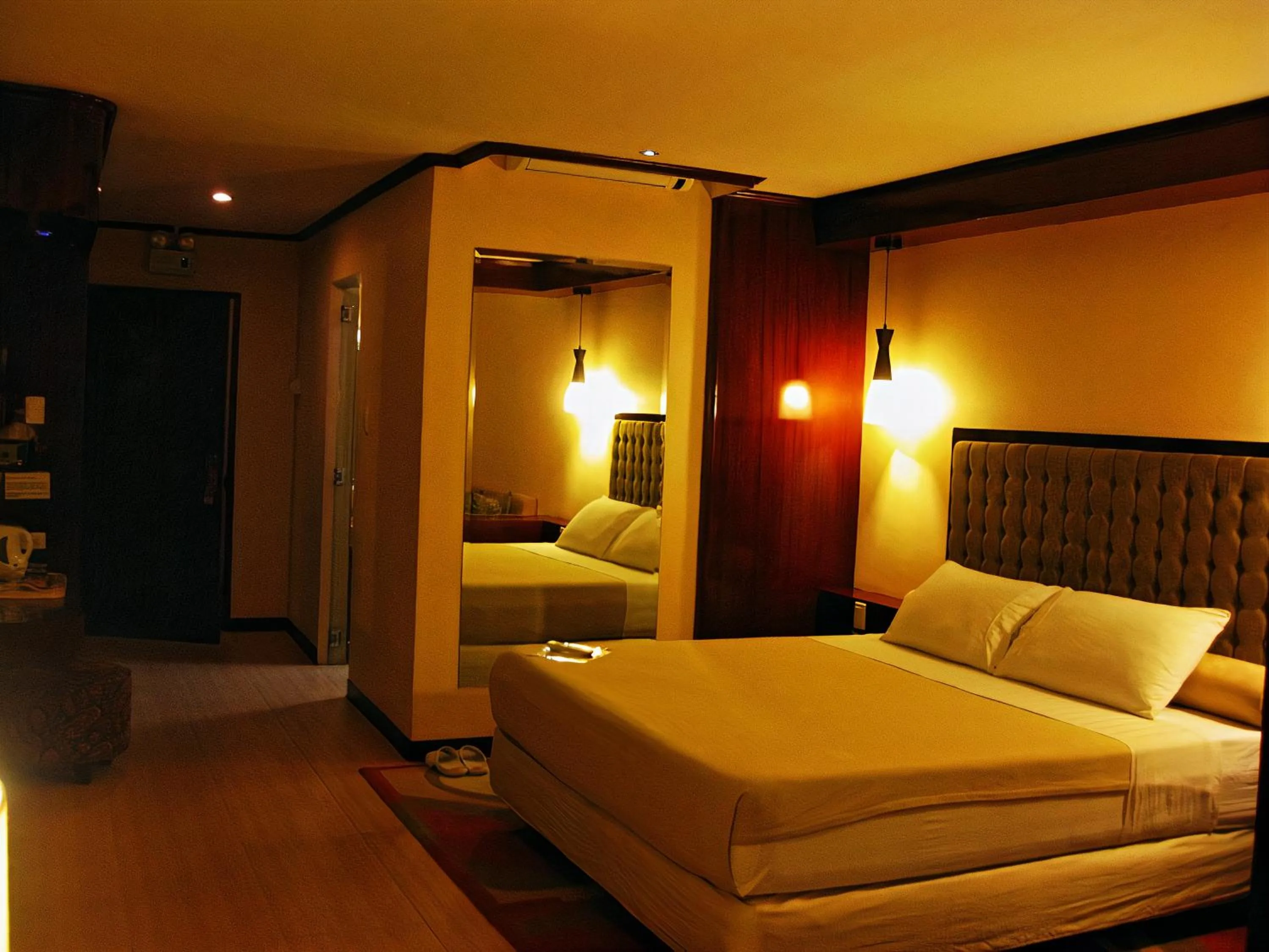 Bedroom, Bed in Cebu Dulcinea Hotel and Suites-MACTAN AIRPORT HOTEL
