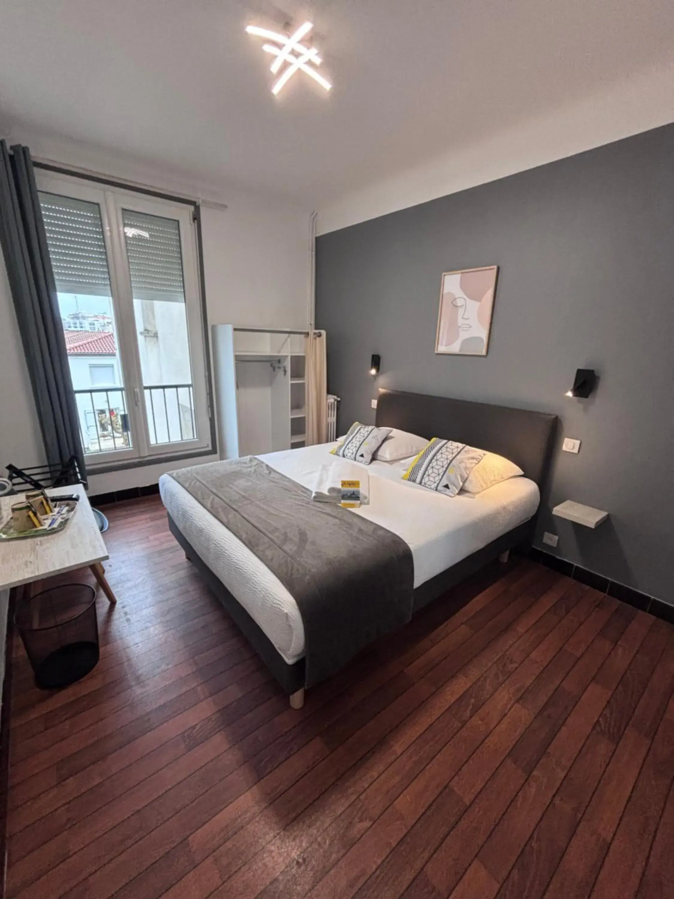 Double Room in Crystal Hotel Double Room in Crystal Hotel