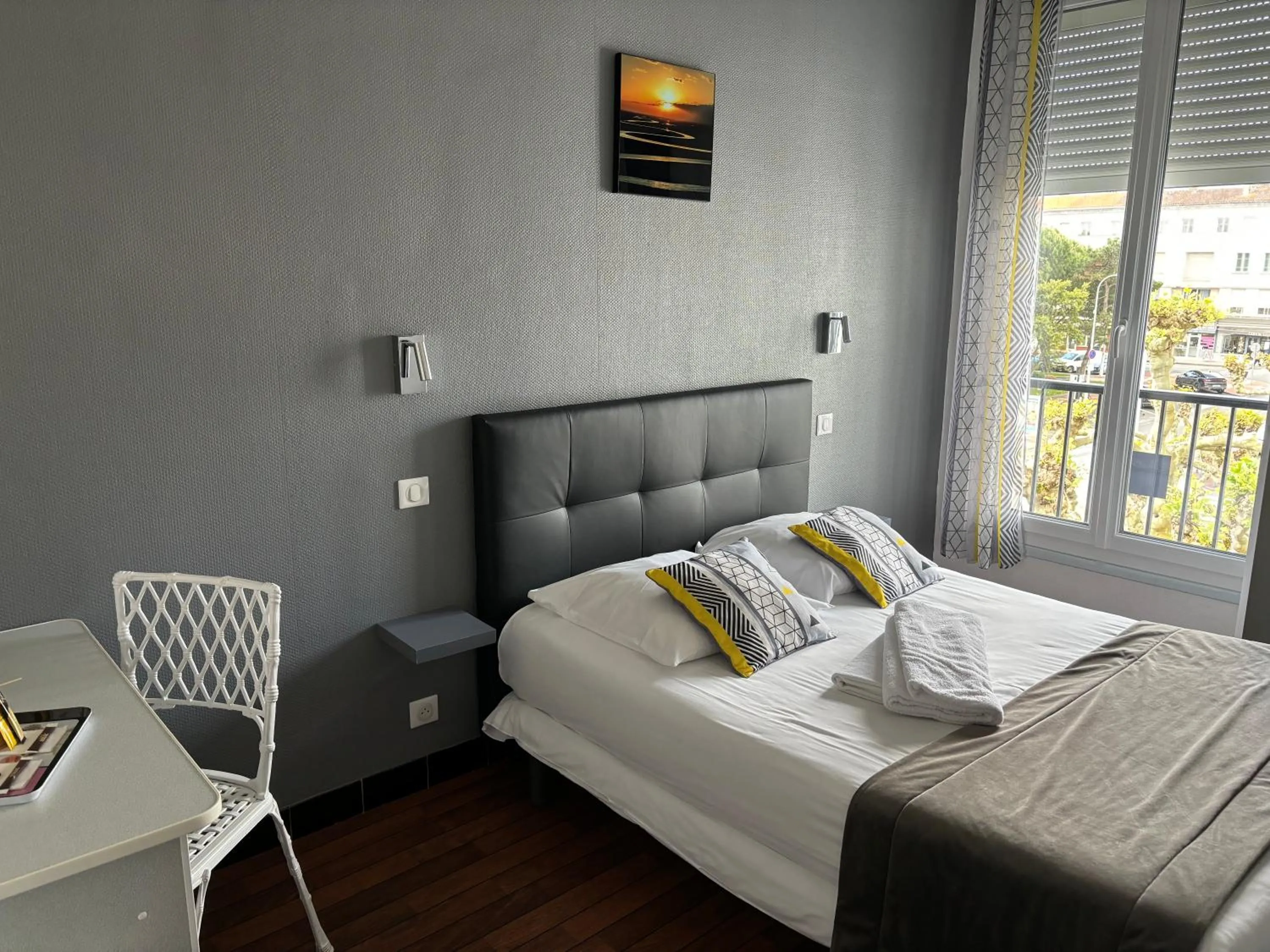 Bed in Crystal Hotel