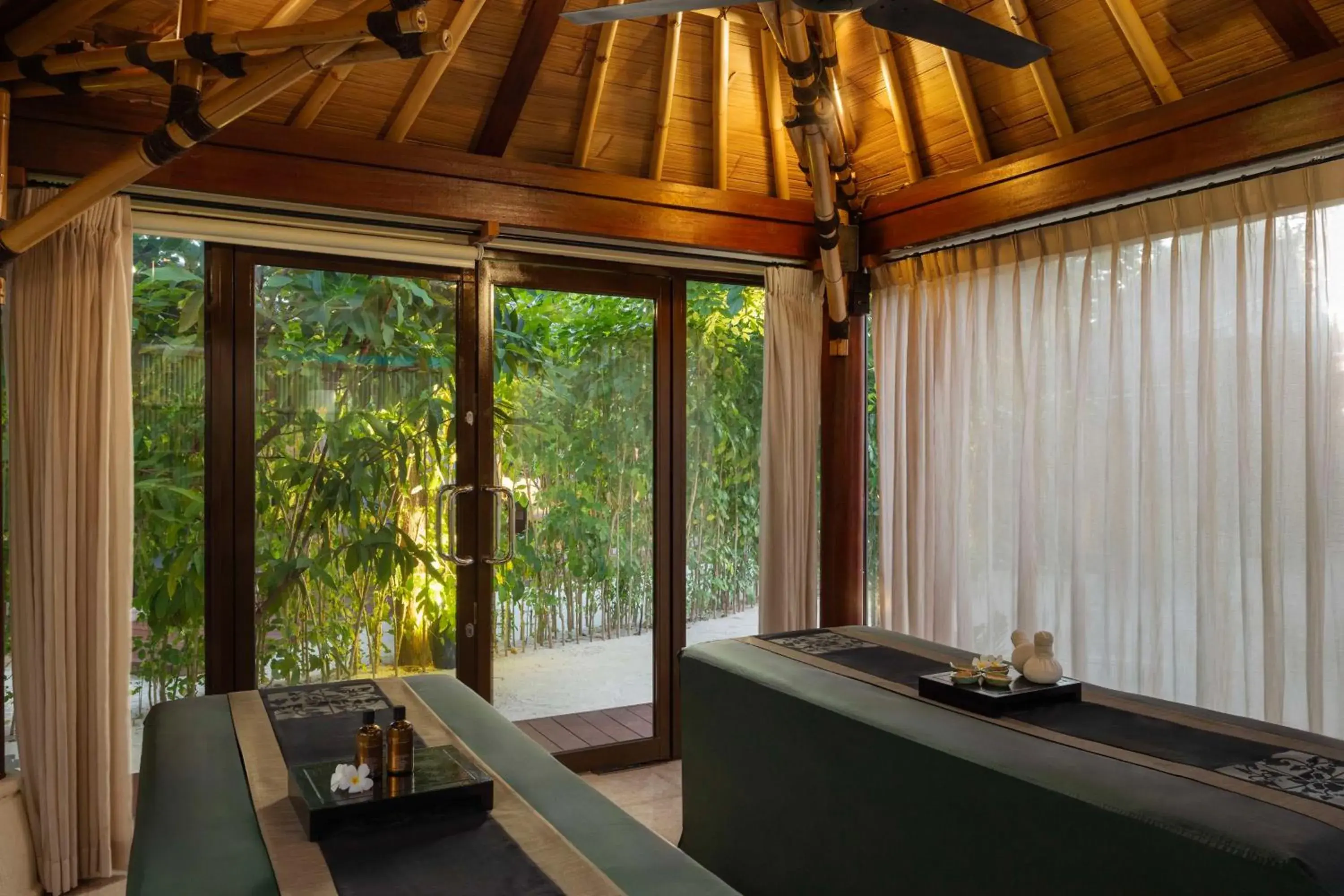 Spa and wellness centre/facilities in Banyan Tree Vabbinfaru Spa and wellness centre/facilities in Banyan Tree Vabbinfaru