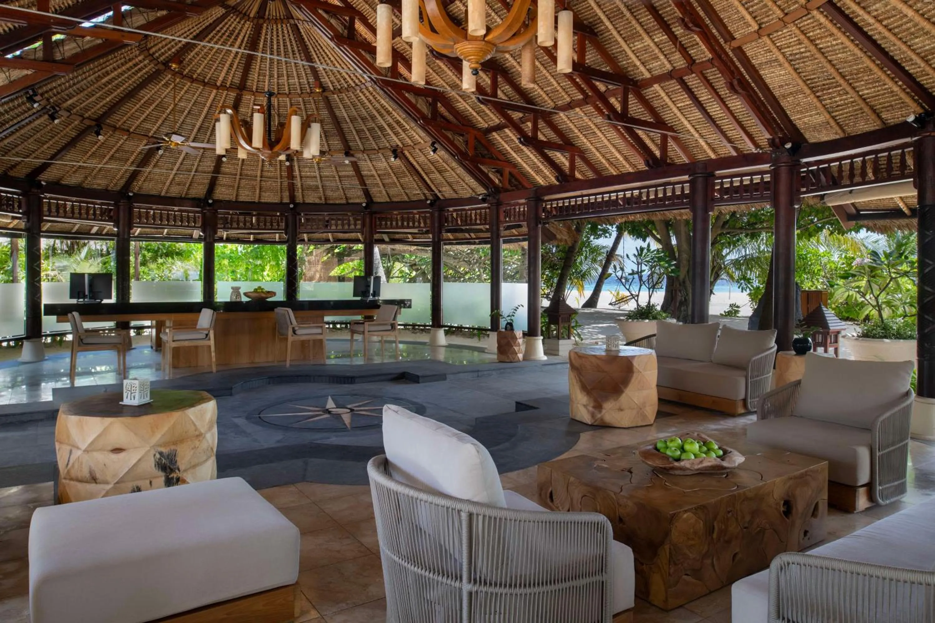 Lobby or reception in Banyan Tree Vabbinfaru