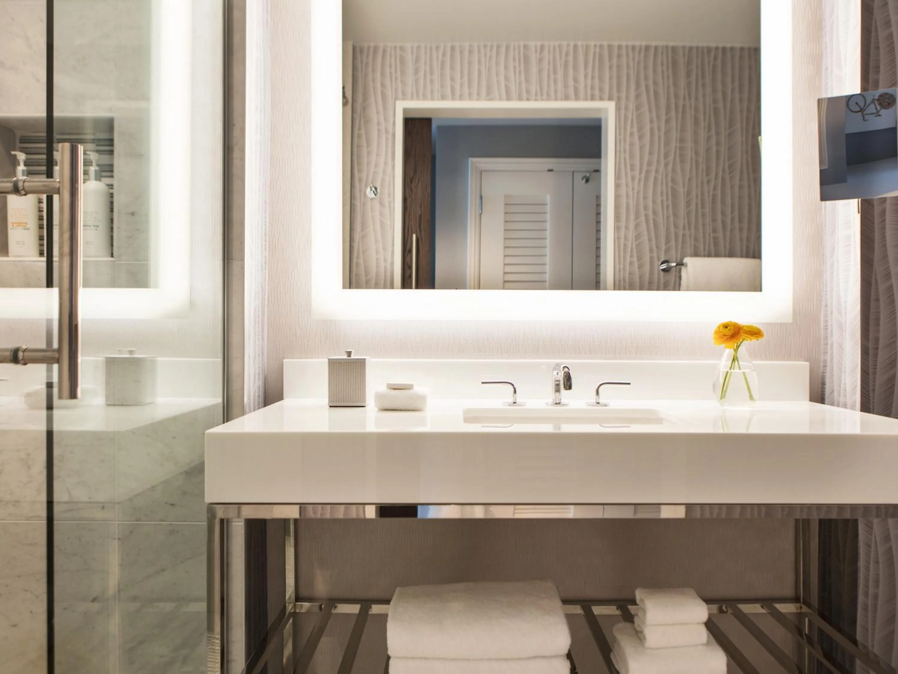 Bathroom in Kimpton Tryon Park Hotel by IHG