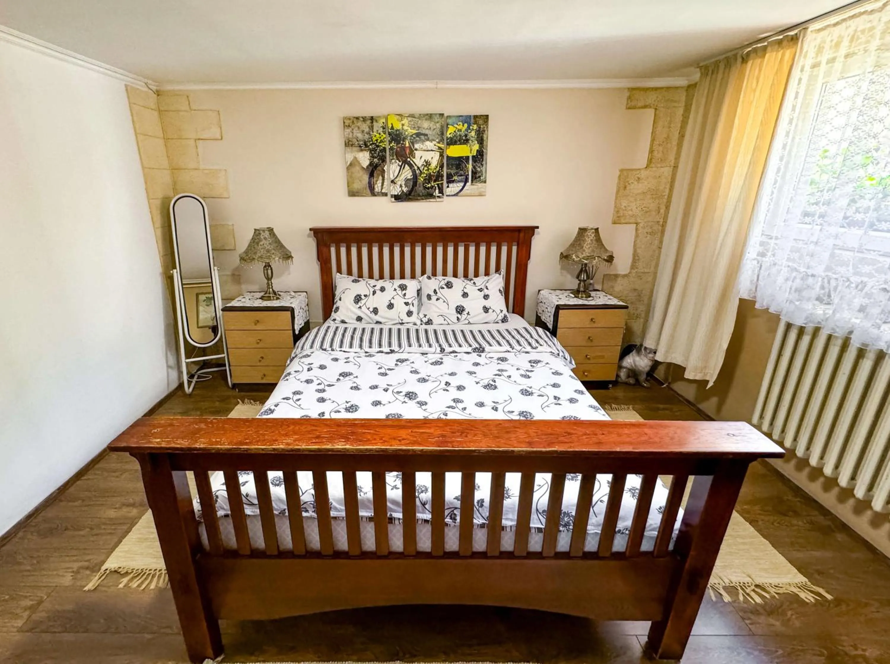 Bed in Meda Apartment